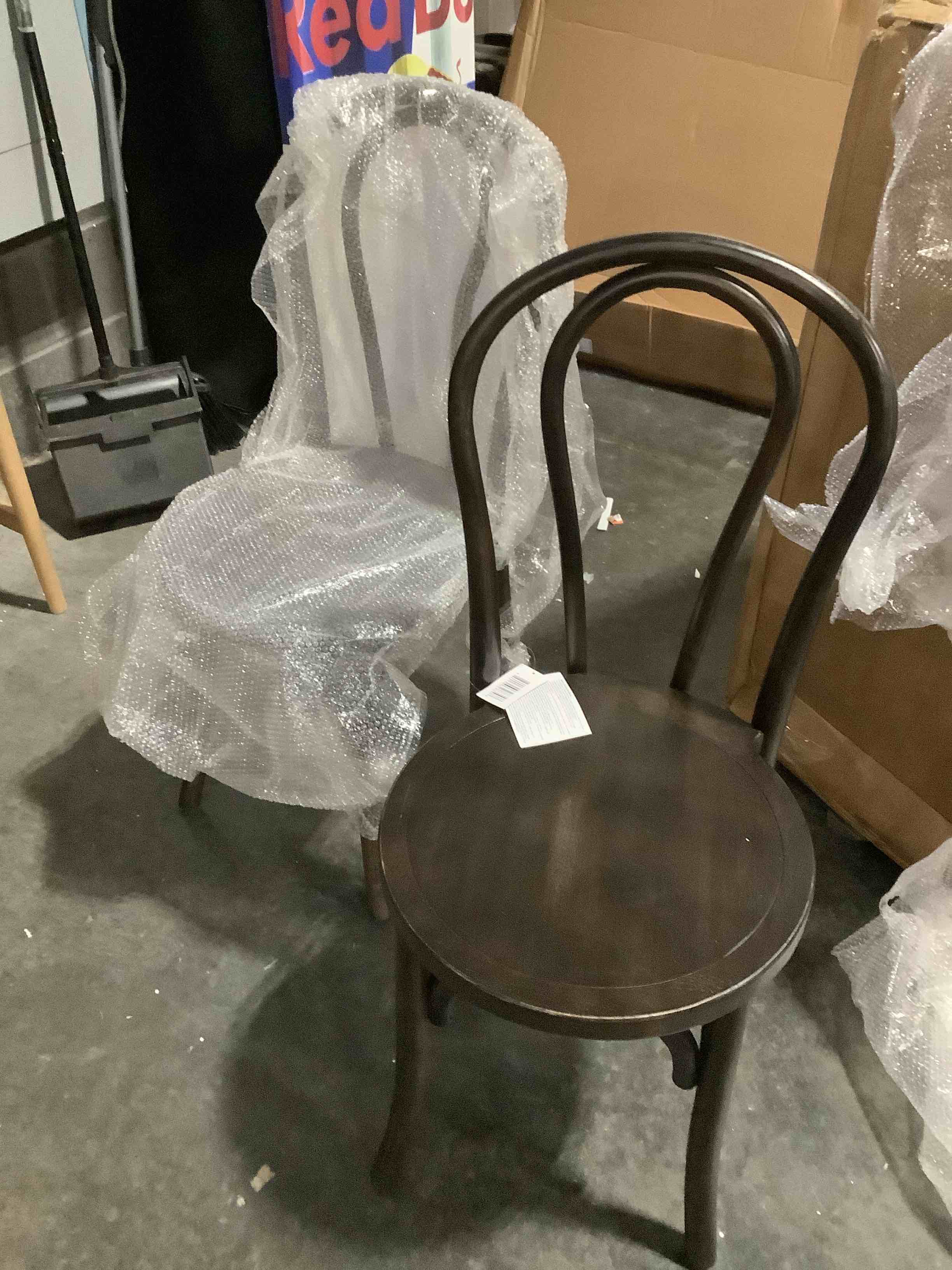 https://s3.amazonaws.com/lotting-images-prod/NKYBargainOutlett/PPE3878282_1778344908015.jpeg