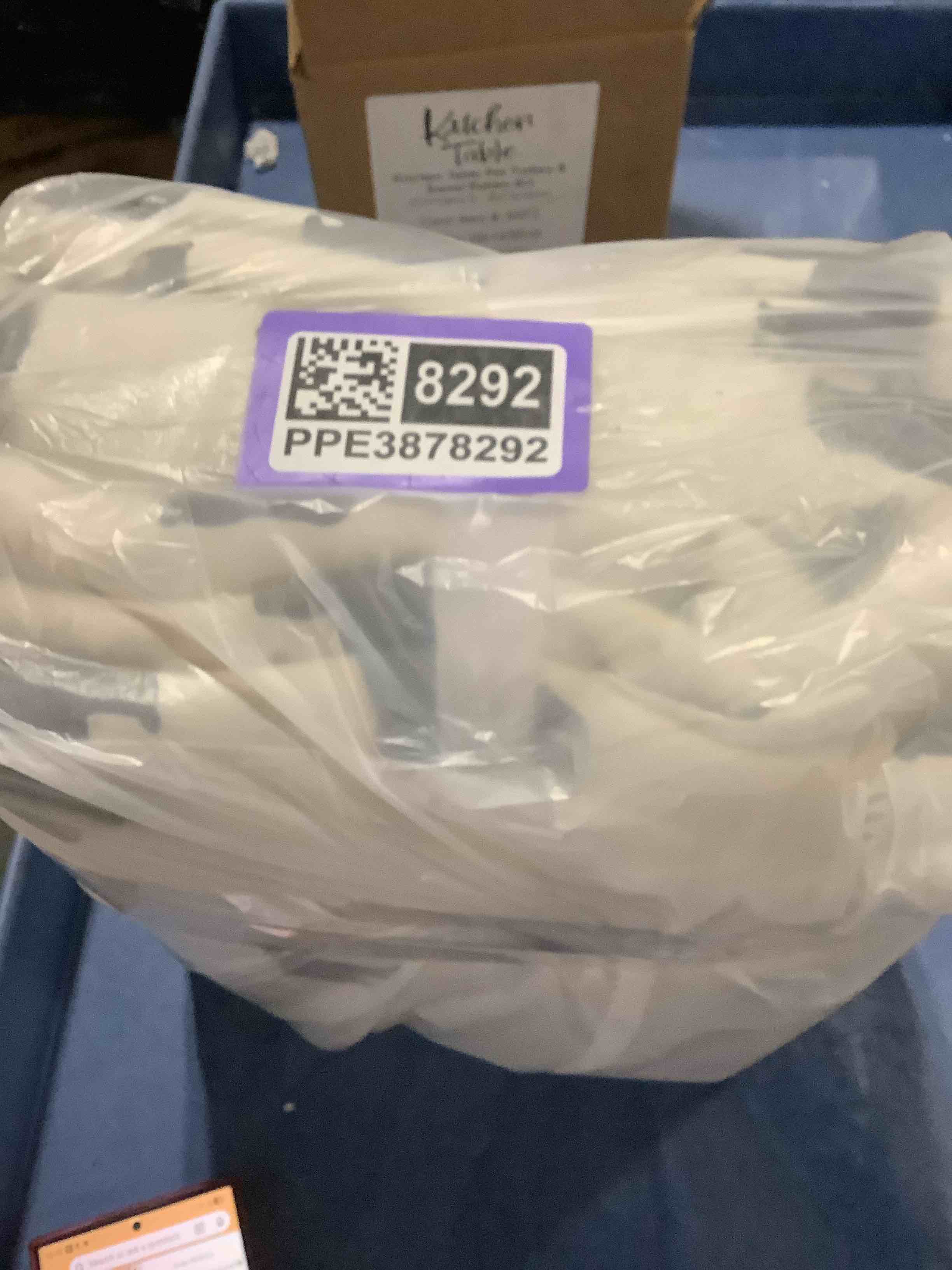 https://s3.amazonaws.com/lotting-images-prod/NKYBargainOutlett/PPE3878292_1778595517704.jpeg