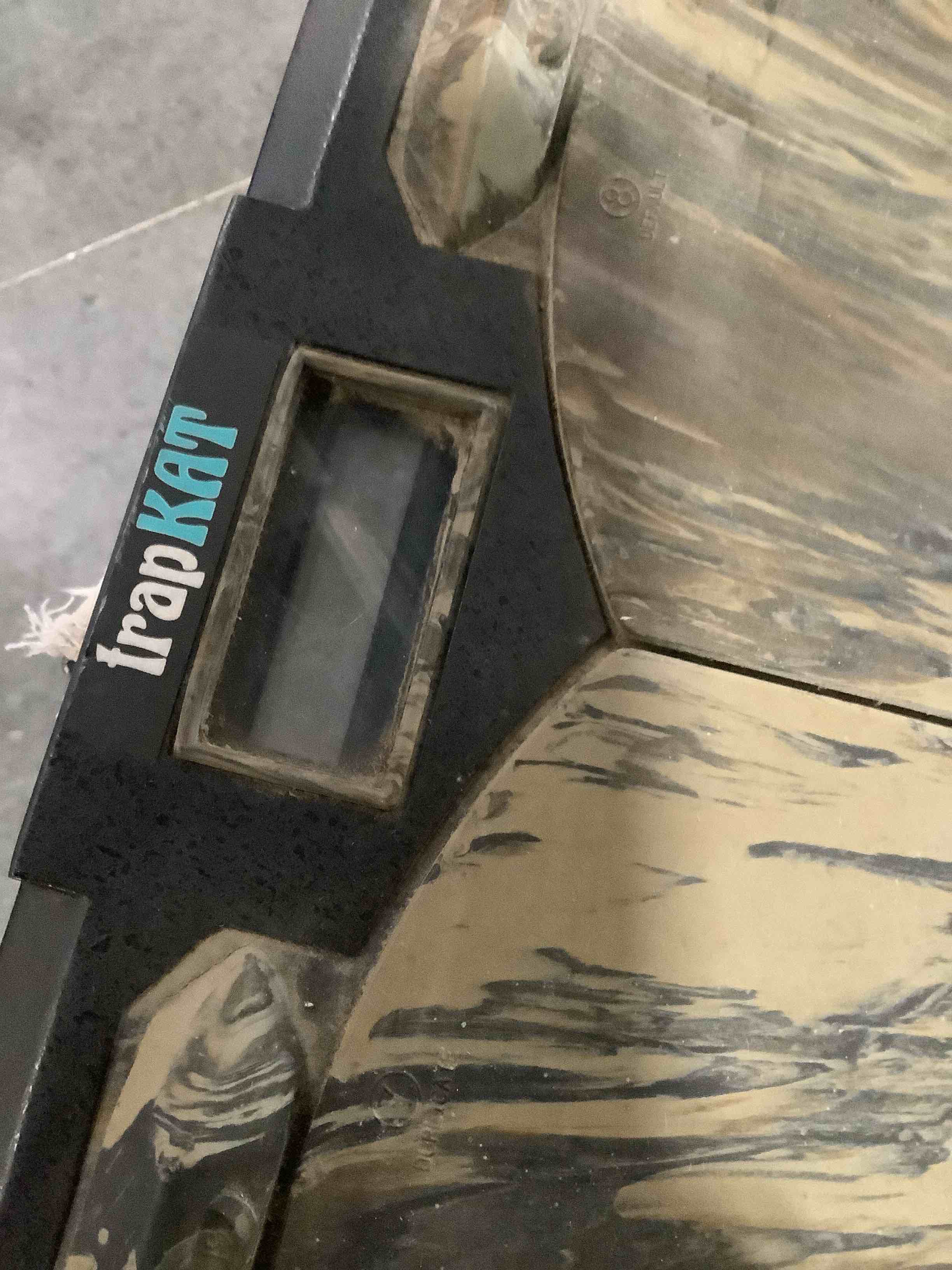 https://s3.amazonaws.com/lotting-images-prod/NKYBargainOutlett/PPE3878296_1778599408714.jpeg