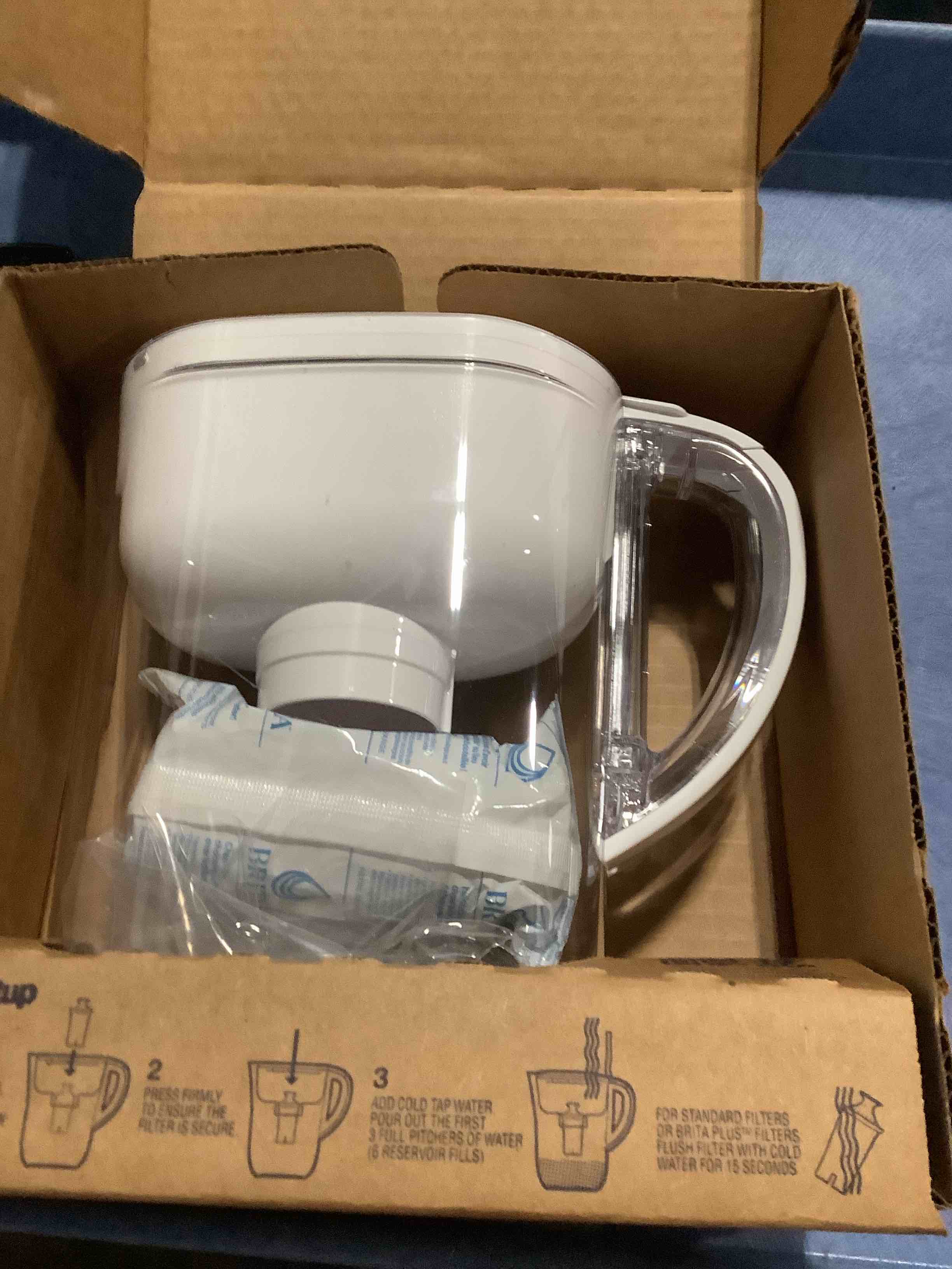 Condition photo showing Good Condition for brita metro water filter pitcher with smartlight change indicator, bpa-free, replaces 1,800 plastic water bottles a year, lasts two months, includes 1 filter, small - 6-cup capacity, white standard filter white