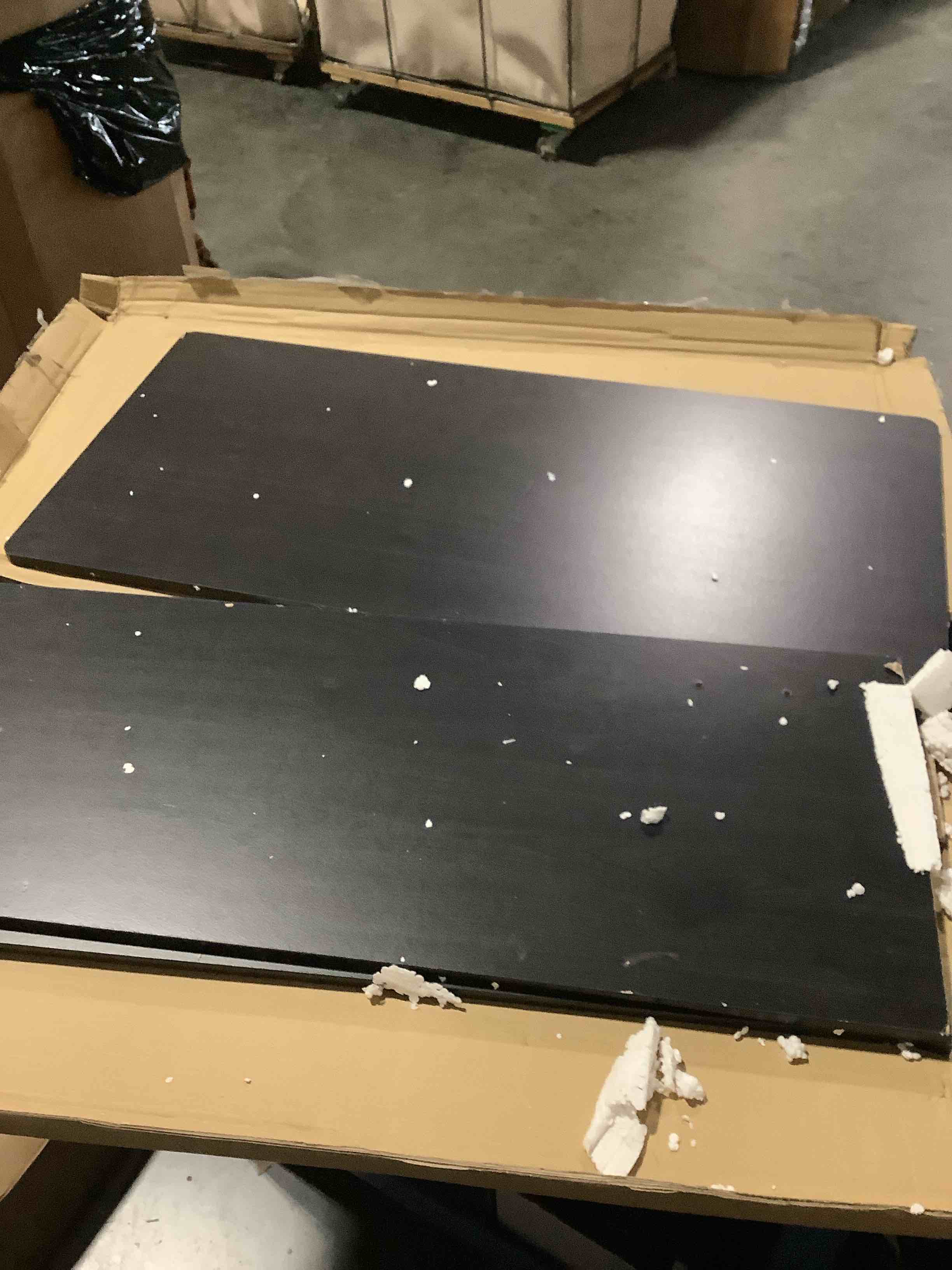 Condition photo showing As Is for furinno simplistic study table, espresso