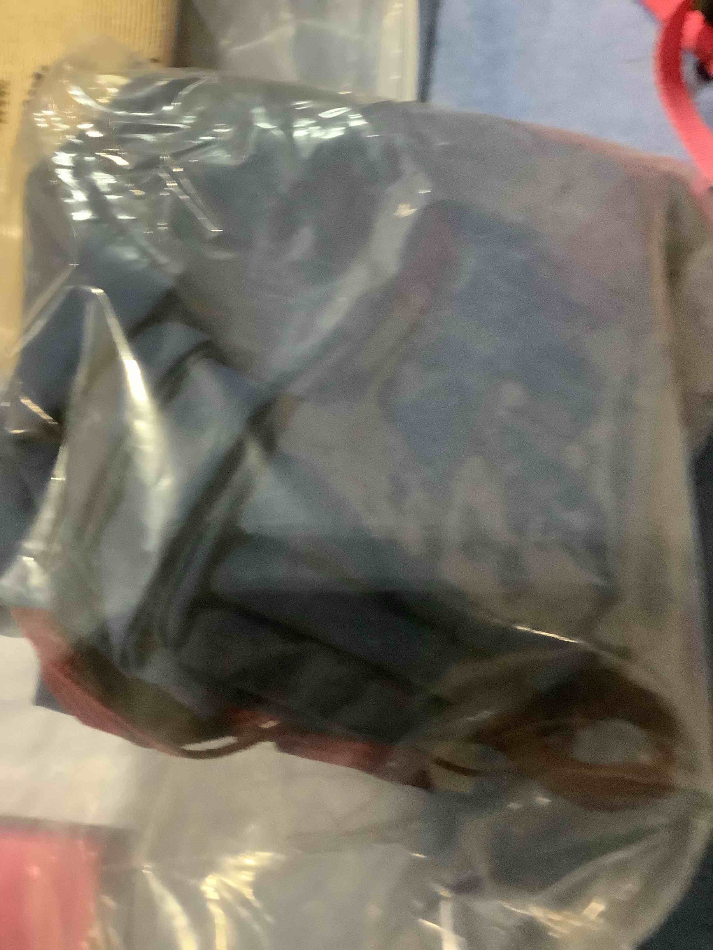 https://s3.amazonaws.com/lotting-images-prod/NKYBargainOutlett/PPE3878524_1779211623767.jpeg