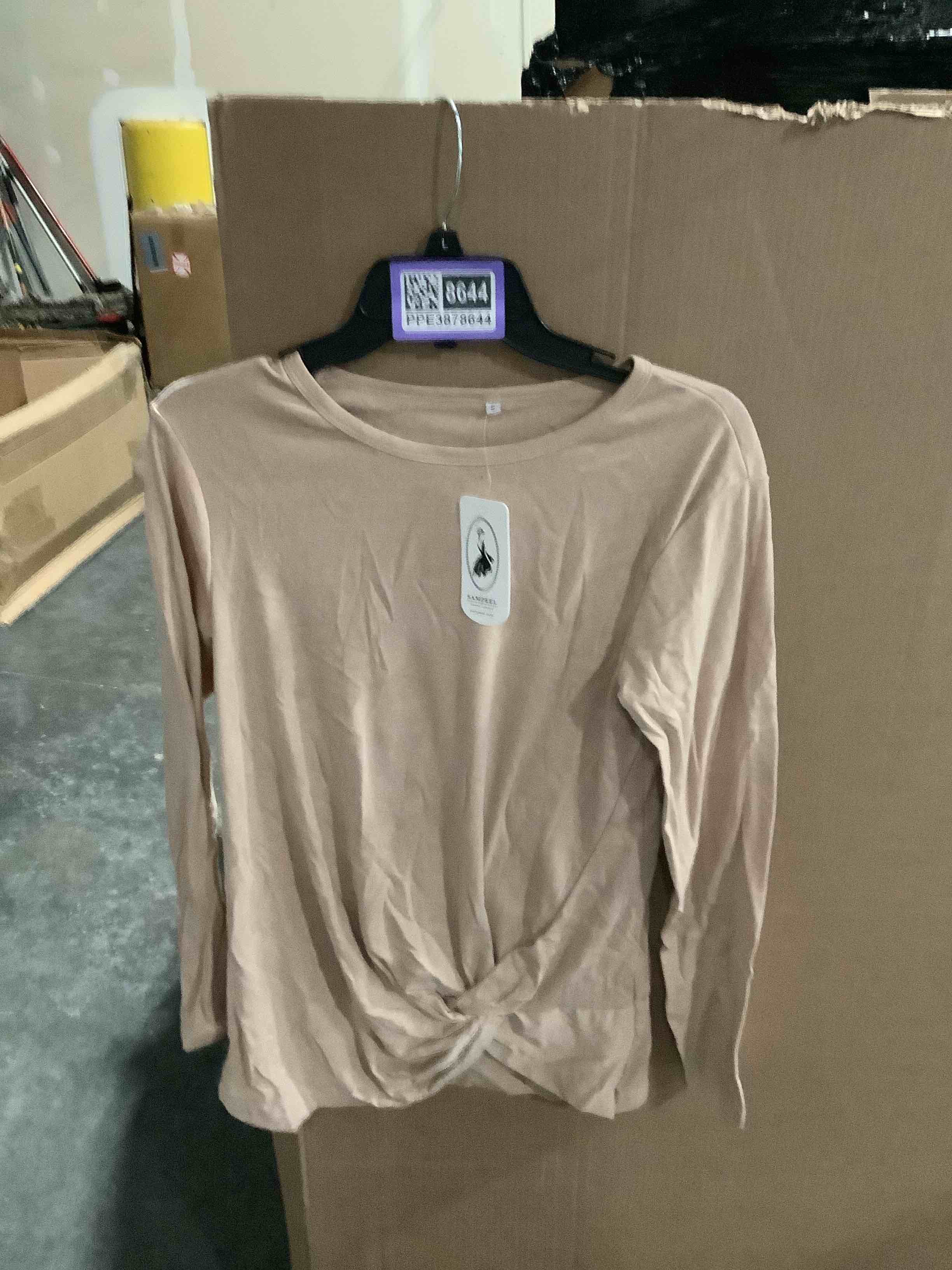 https://s3.amazonaws.com/lotting-images-prod/NKYBargainOutlett/PPE3878644_1779376816468.jpeg