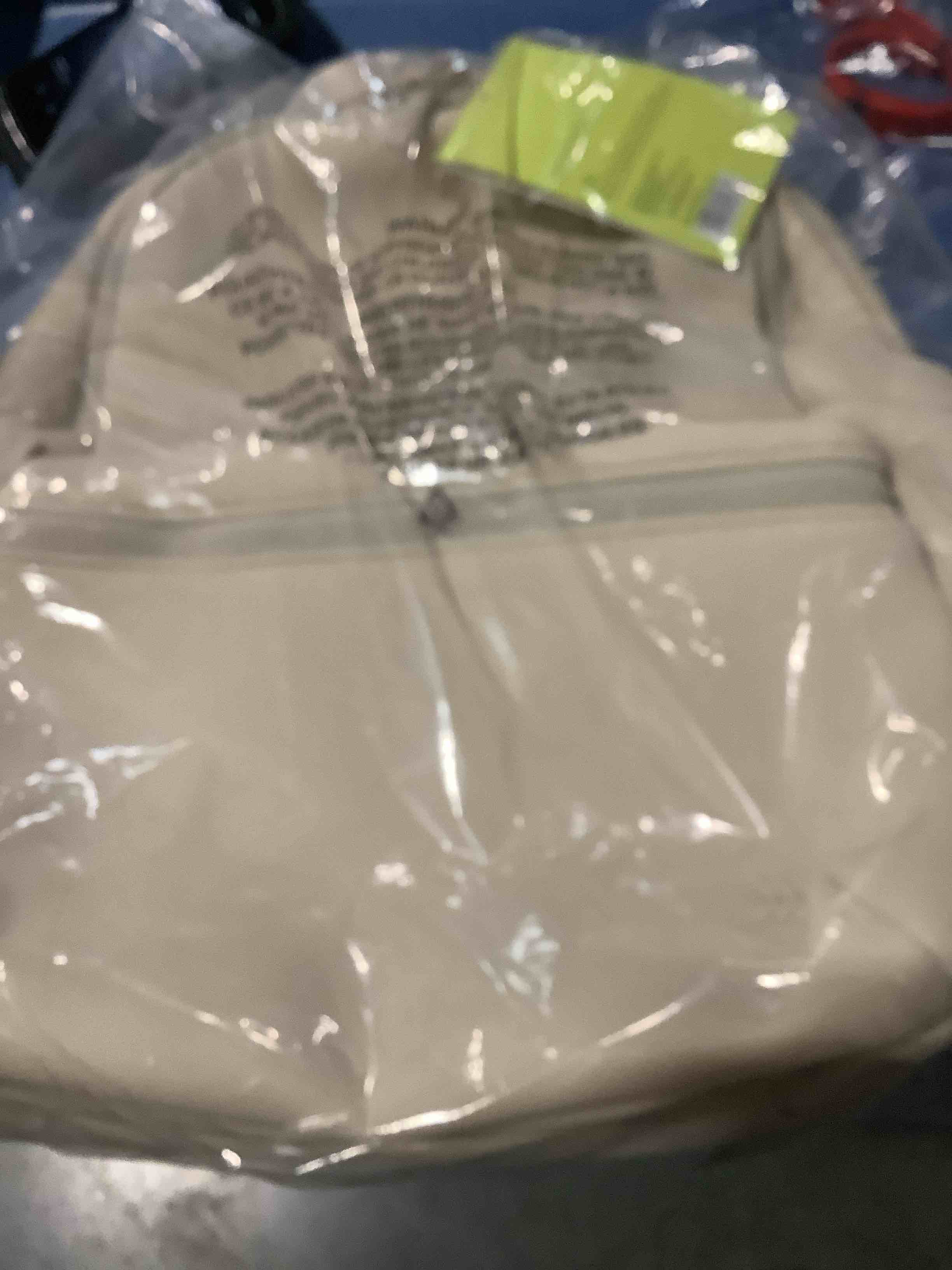 https://s3.amazonaws.com/lotting-images-prod/NKYBargainOutlett/PPE3878700_1779474567062.jpeg