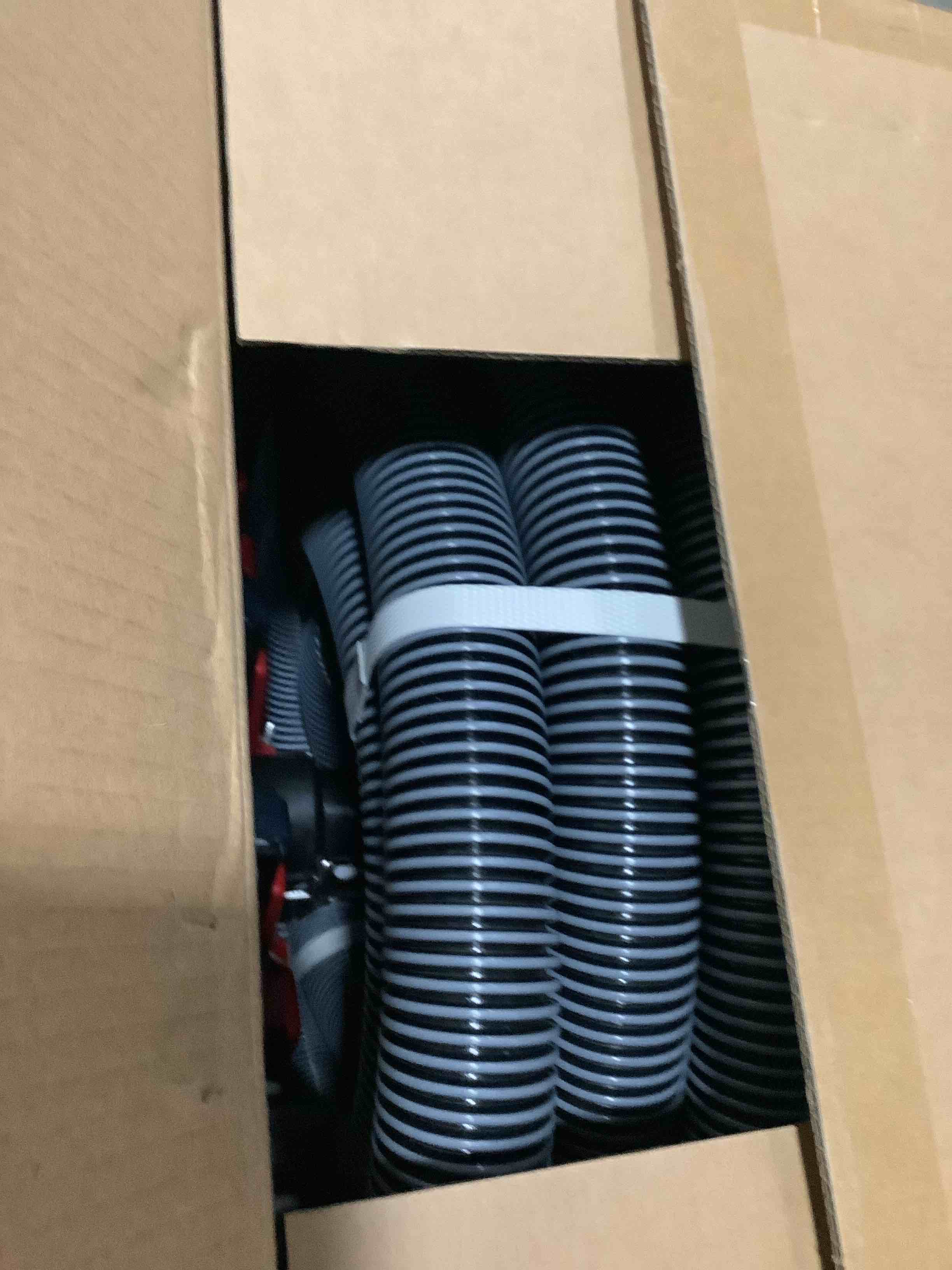 Condition photo showing New/Like New for sepetrel professional pool vacuum hose and head – heavy duty hoses with swivel cuff and weighted flexible vacuum head, for ingraound & above ground pools 30-ft+vacuum head