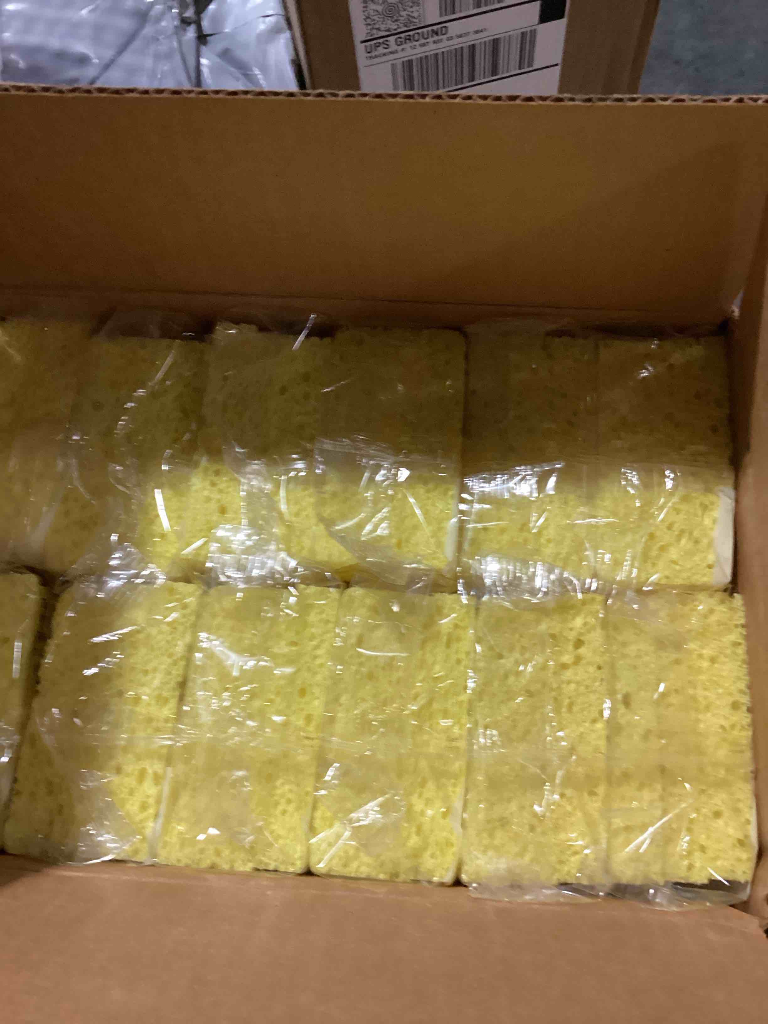 Condition photo showing New/Like New for duro-cel medium duty sponge for all purpose 4.8 in. l 72 pc