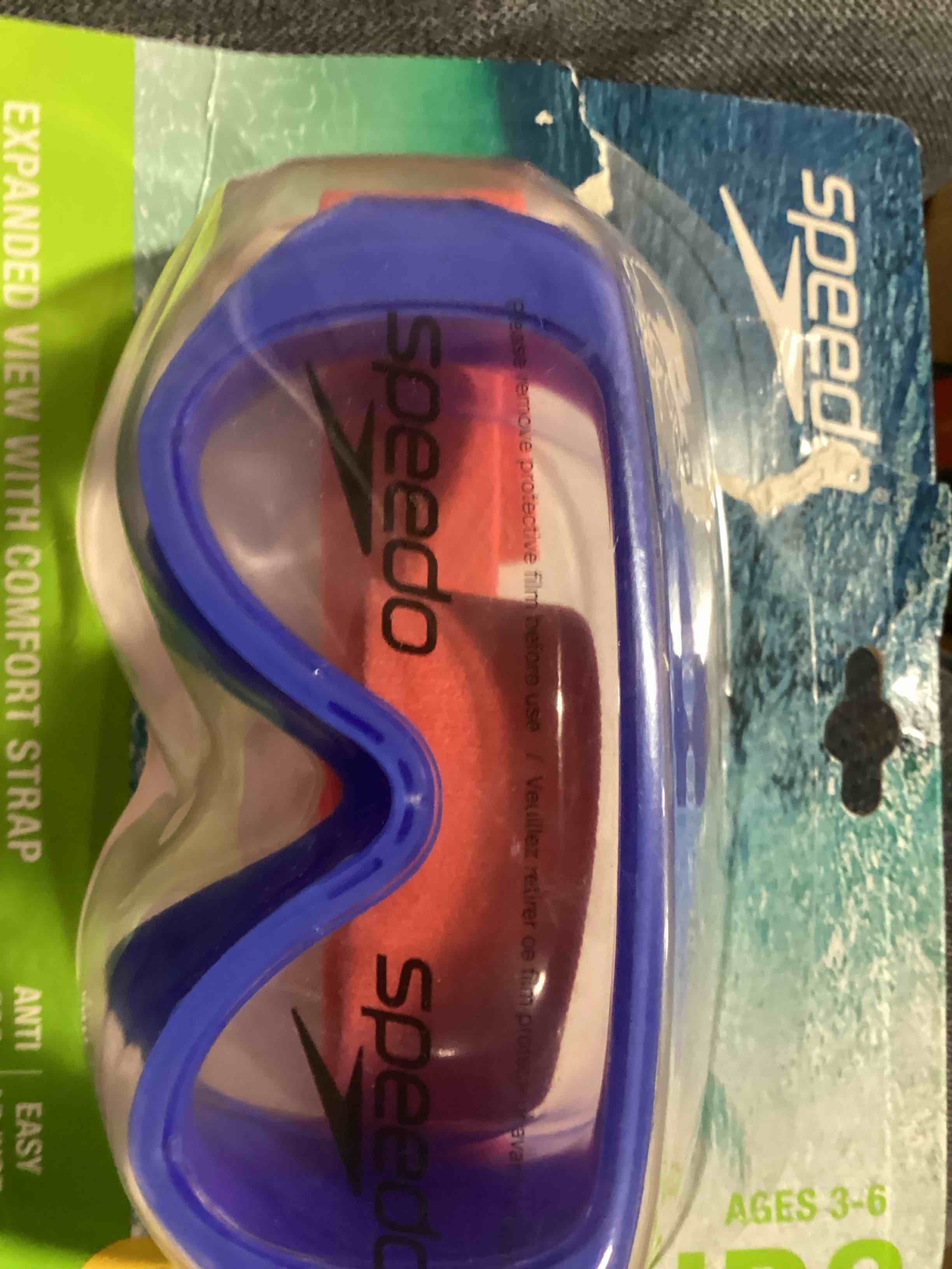Condition photo showing New/Like New for speedo kids swim mask ages 3 to 6