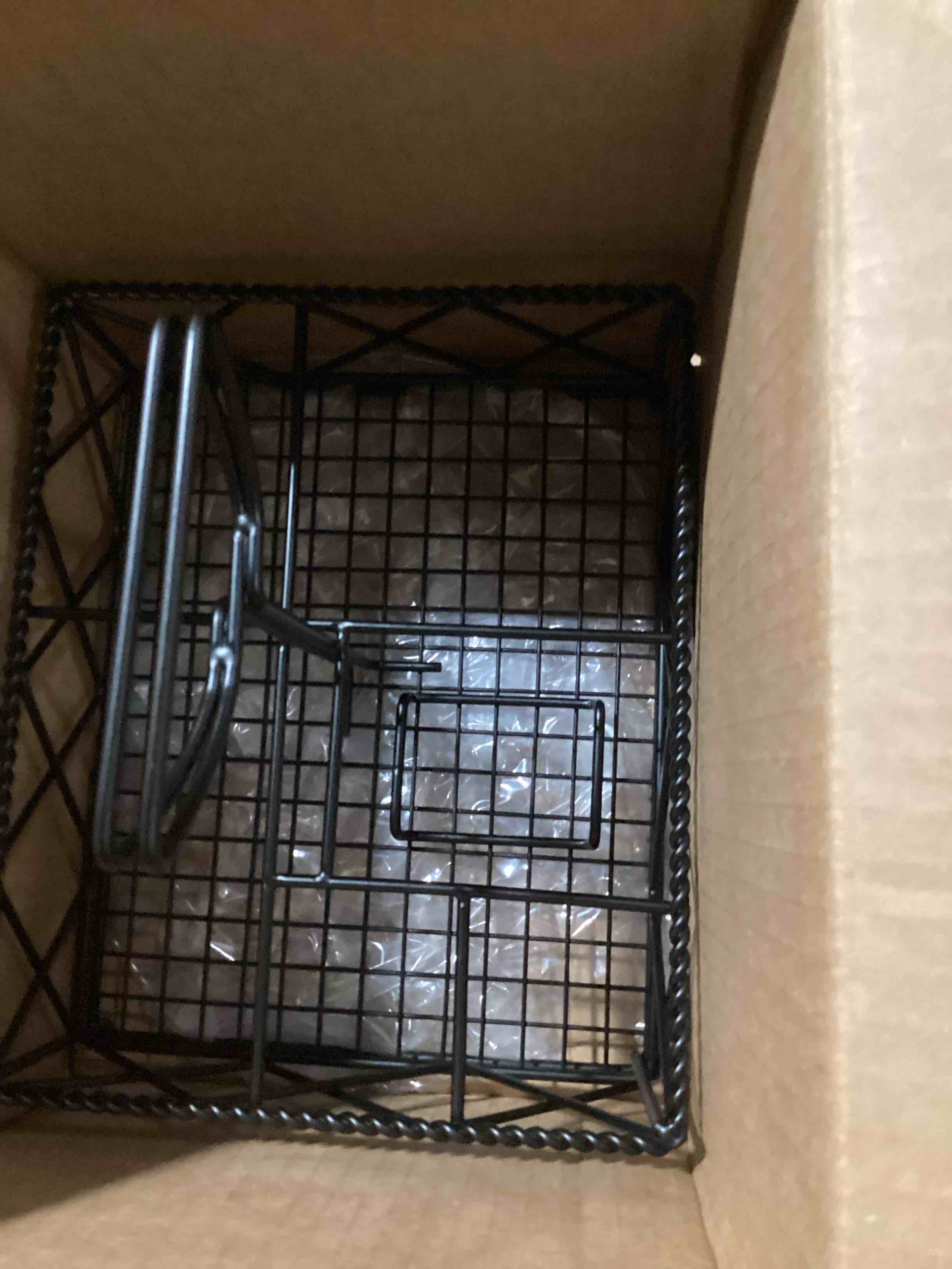Condition photo showing New/Like New for g.e.t. 4-931832 black metal five compartment condiment caddy iron powder coated table caddies collection, 9" x 7", set of 1 | 5 compartments, stainless steel, easy transport, great for condiments, flatware, counter service and organization