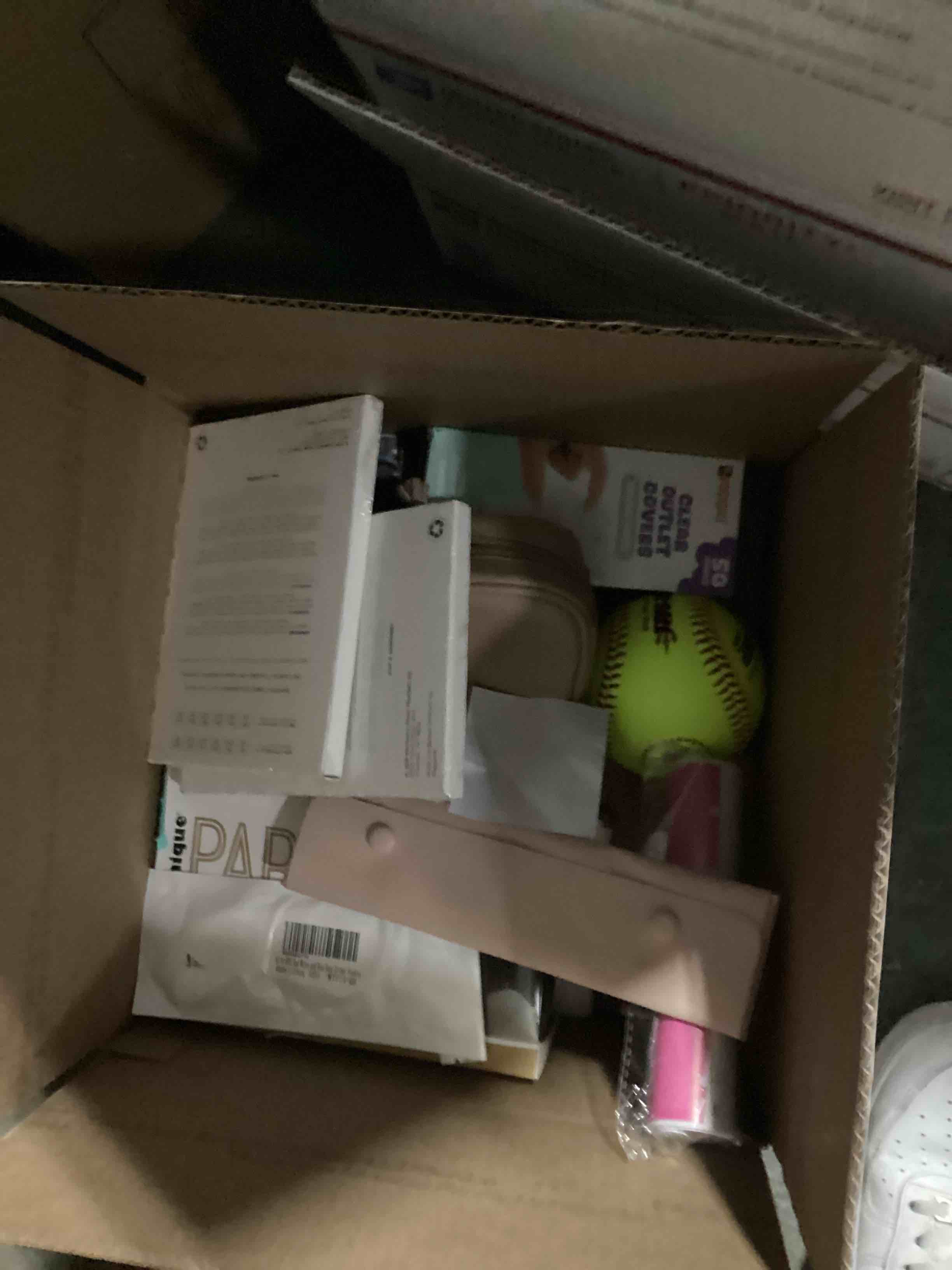 https://s3.amazonaws.com/lotting-images-prod/NKYBargainOutlett/PPE4793724_1789149033429.jpeg