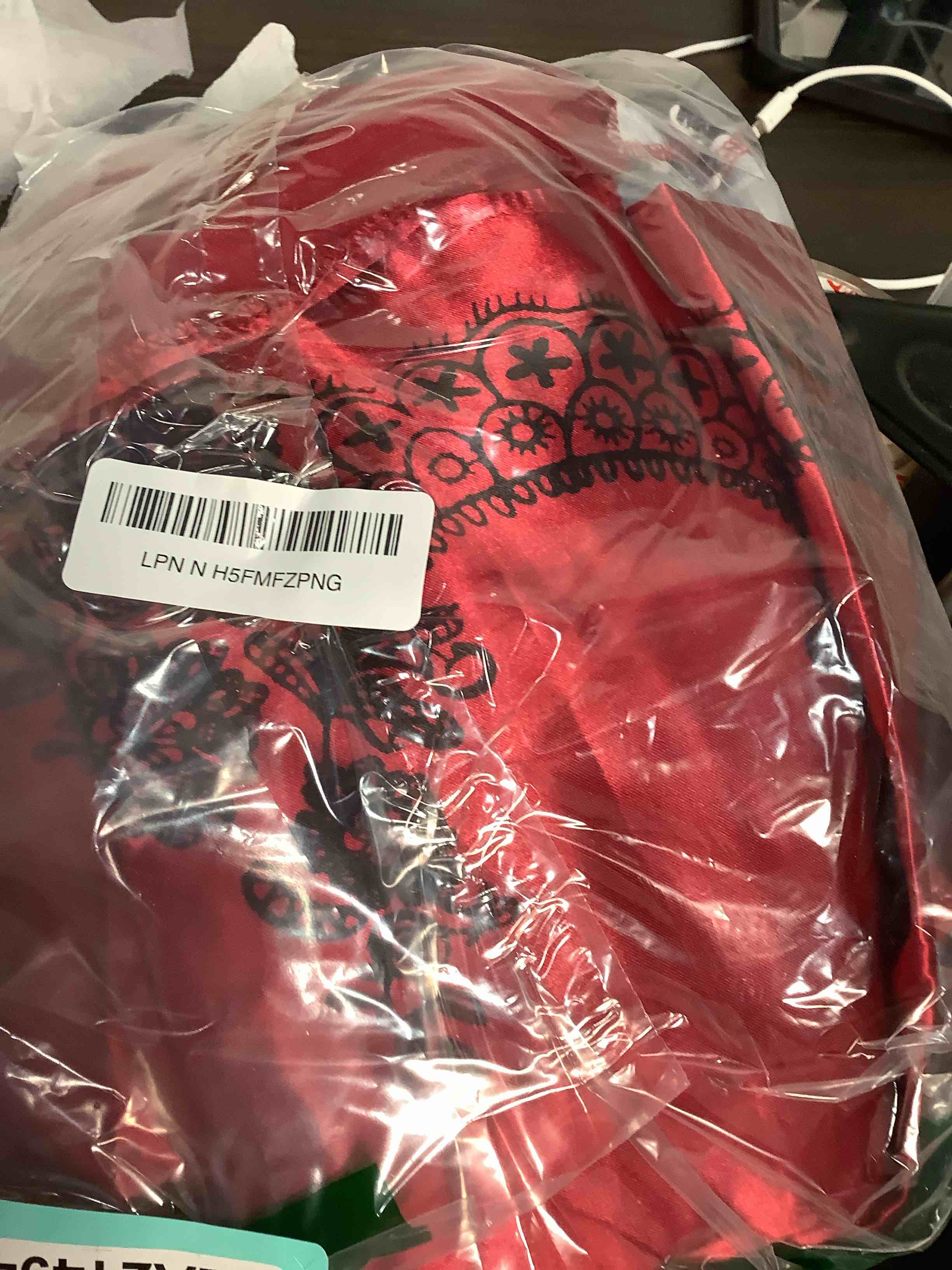 Condition photo showing Good Condition for IDOPIP Little Red Riding Hood Costume for Girls Kids Halloween Birthday Party Dress up with Hooded Cloak Cape 2PCS Outfit Set 9-10 Years Red