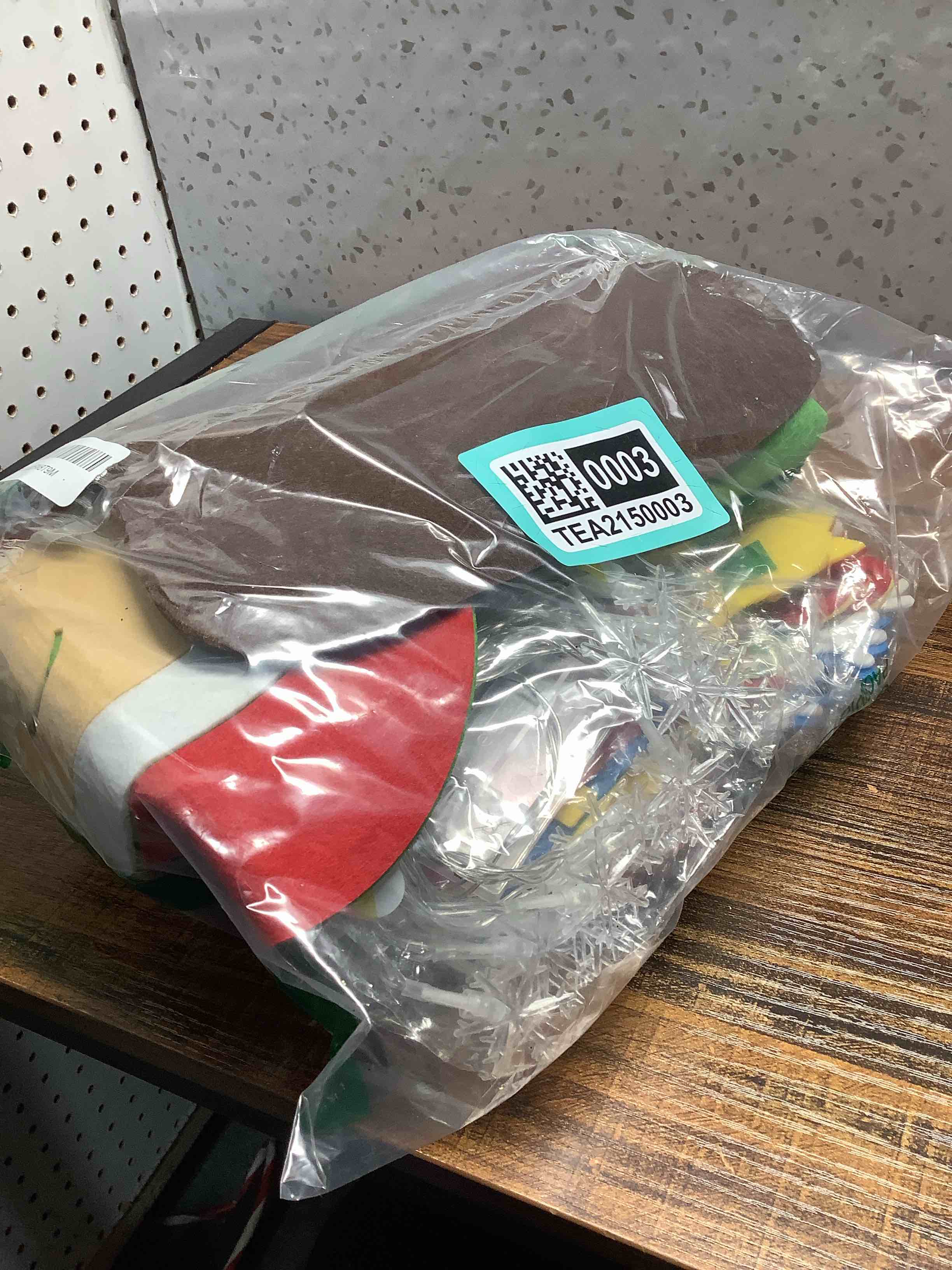 Condition photo showing Good Condition for Mvsdiscv Christmas Surprise Gift Box Explosion for Money - DIY Pop Out Folding Bounce Explosion Gift Box with Confetti - Christmas Money Bank for Birthday Anniversary Valentine Proposal (12 Bounces)