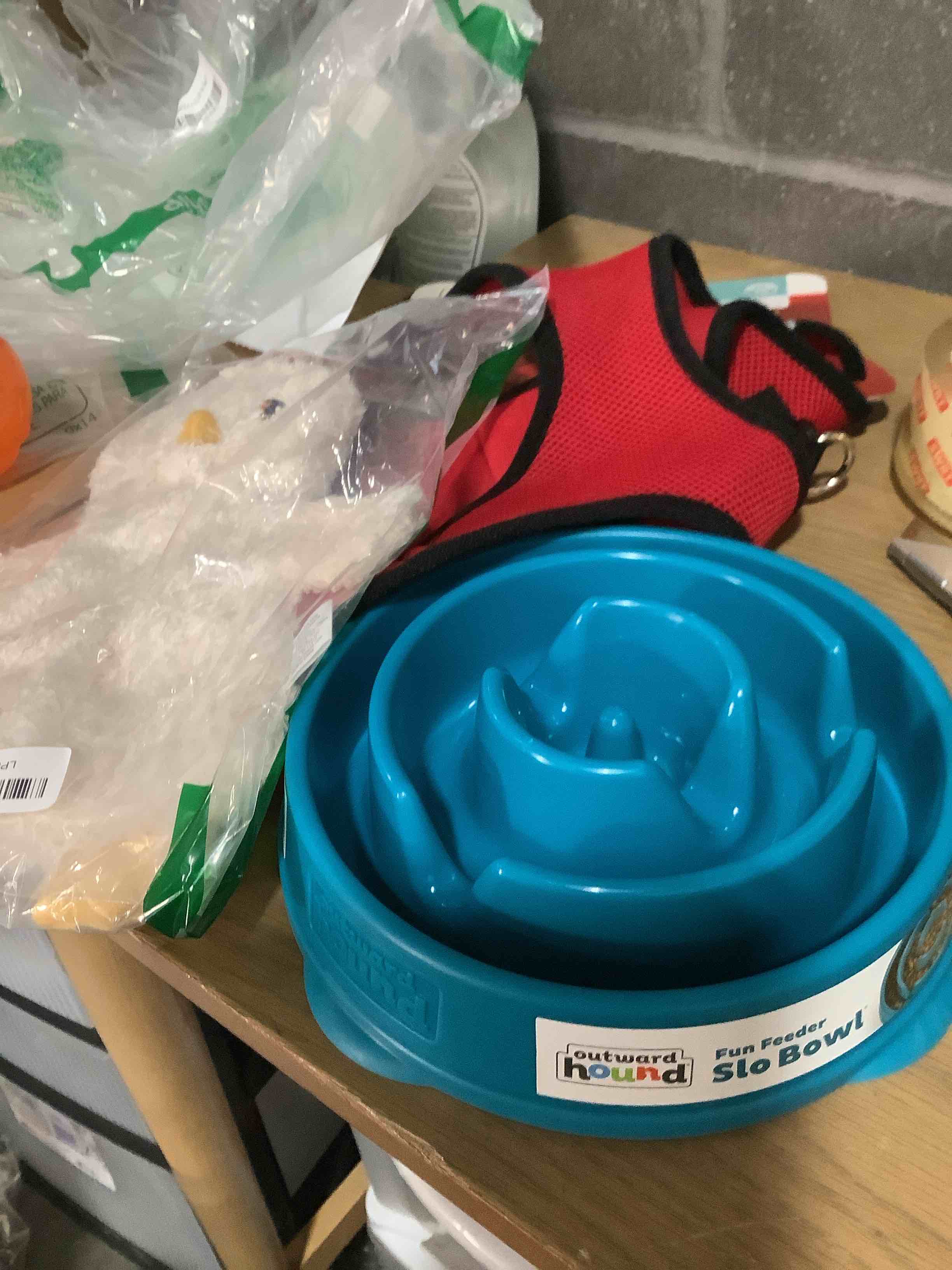 dog bundle—slow food bowl/ harness/toy
