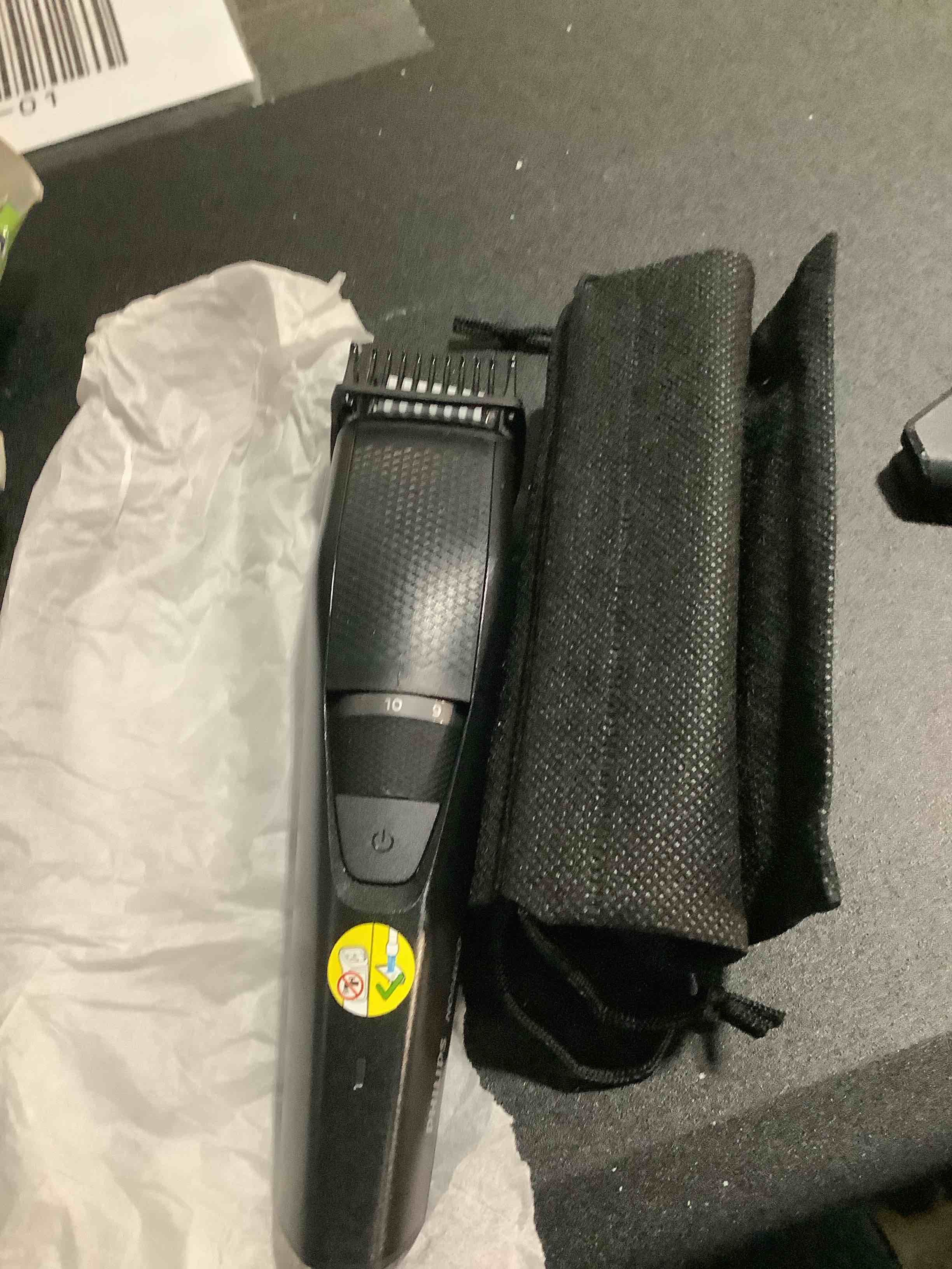 Condition photo showing New/Like New for Norelco Philips Beard Trimmer Series 3000 - Cordless Grooming & Hair Clipper, Rechargeable, Adjustable Length, Beard Trimmer and Hair Clipper - No Blade Oil Needed - BT3230/41 Black BT3230/41