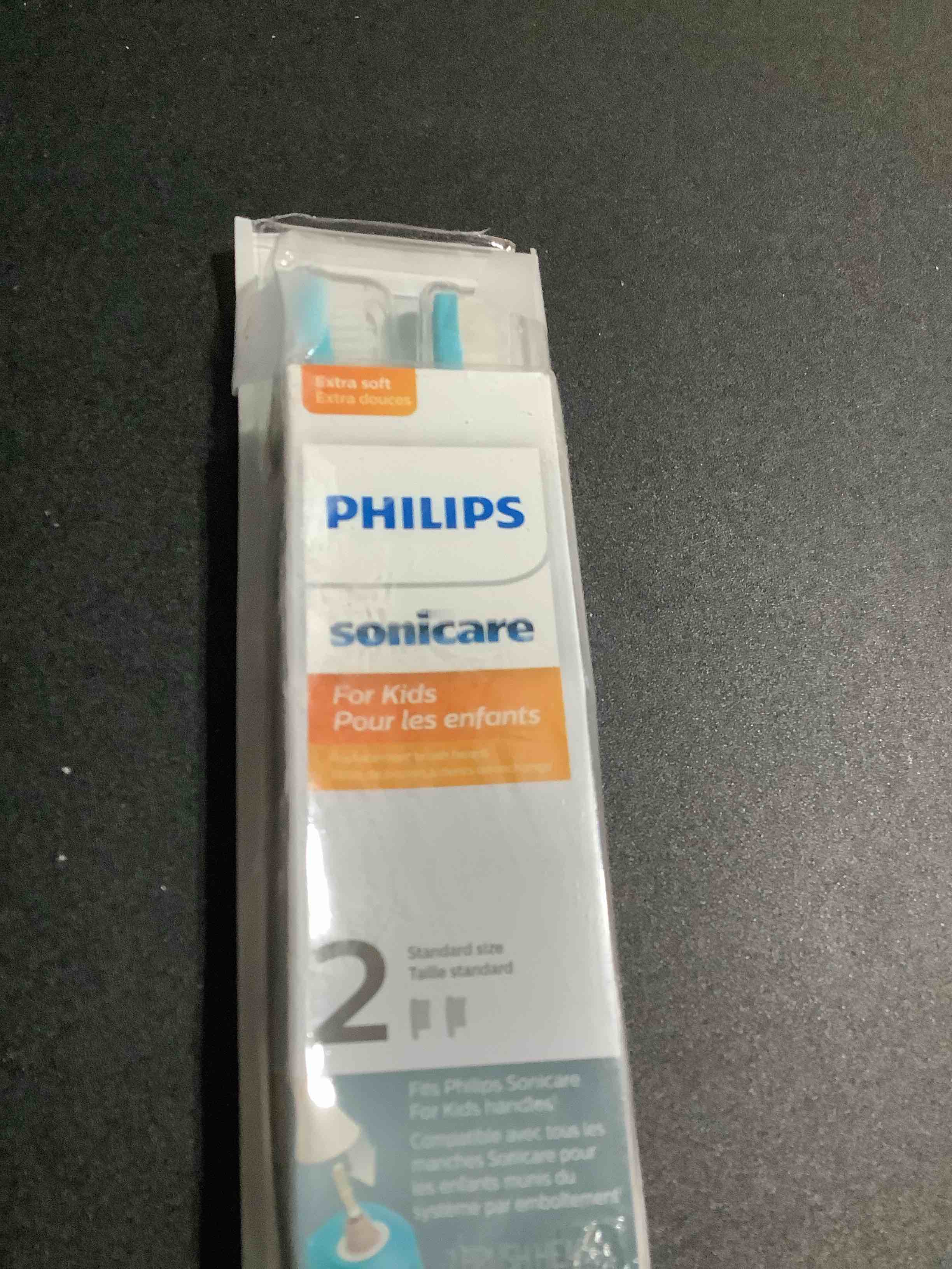 Condition photo showing Good Condition for Philips Sonicare C3 Two-in-One - Genuine Replacement Electric Toothbrush Heads, White, 2 Pack, HX9042/65