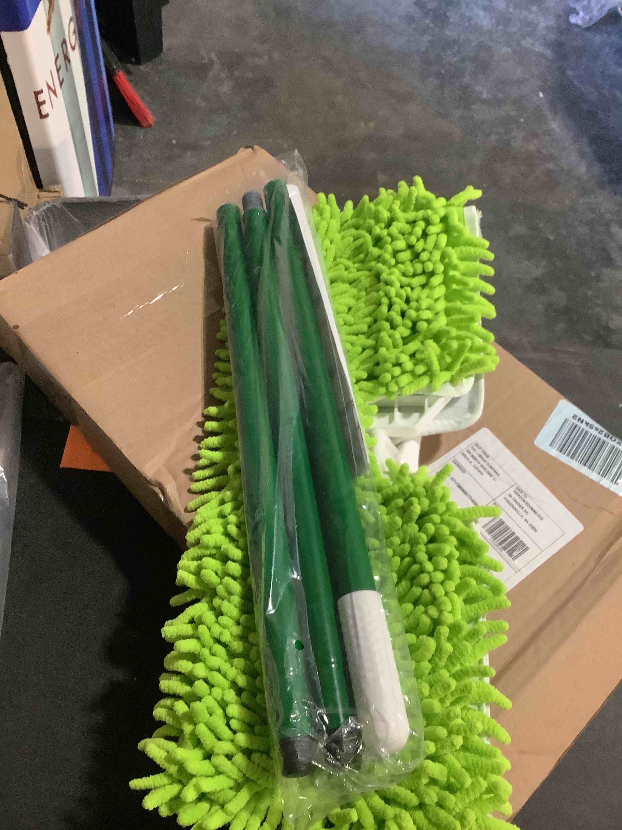 Condition photo showing Good Condition for Libman 18" 2-Sided Microfiber Dust Mop, Double Sided Dry Wet Mops for Floor Cleaning, Hardwood, Laminate, Tile Cleaner, 360 Degree Swivel Head, 49” Long Handle Dust Mop Kit