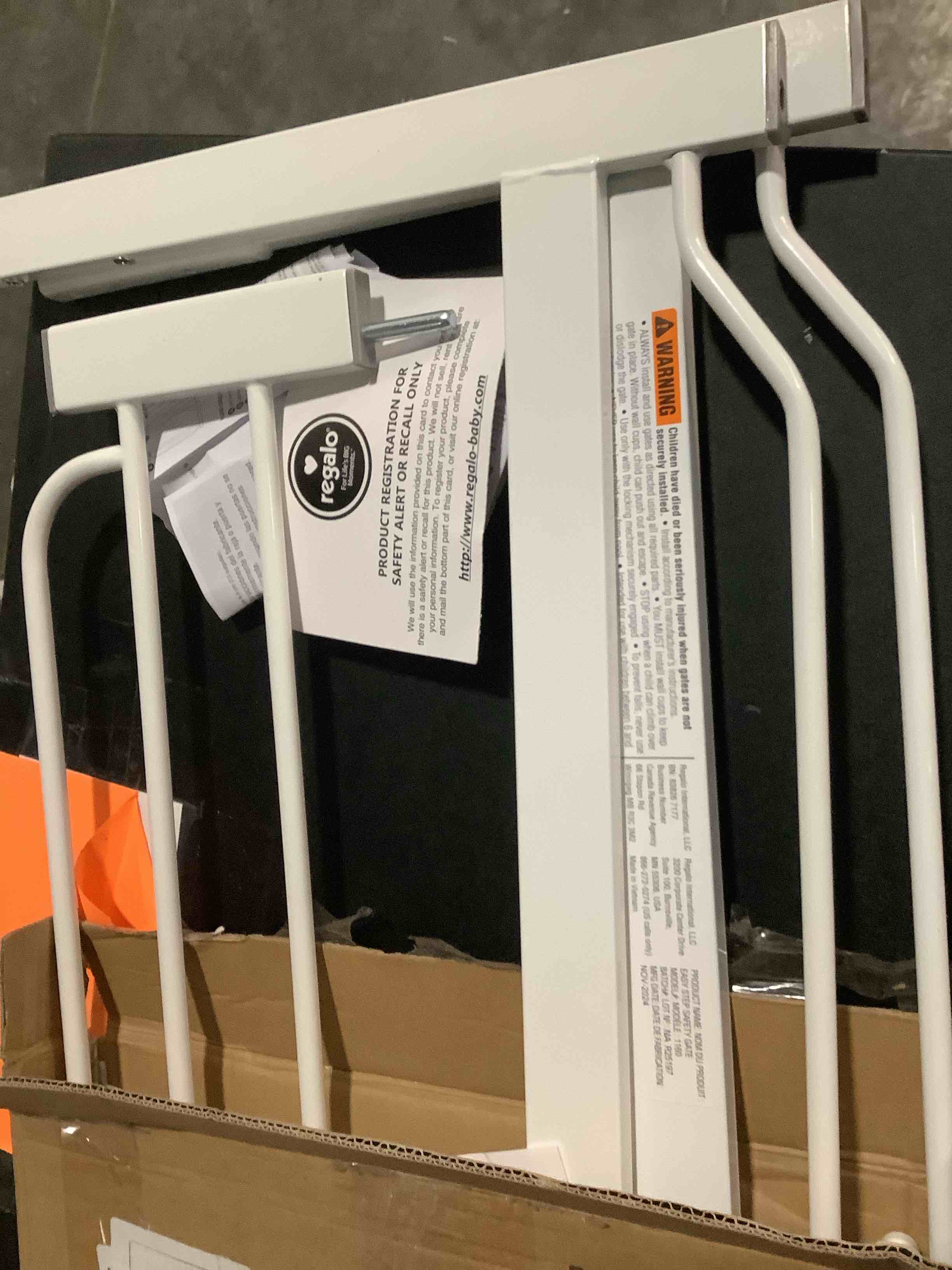Condition photo showing Good Condition for Regalo Safety 38" Baby Gate for Doorways & Bottom of Stairs, Pressure Mount Design for Babies, Toddlers & Pets, Tested & Safe for 30 Years, American Designed, American Owned, White White 29-38.5"W x 30"H