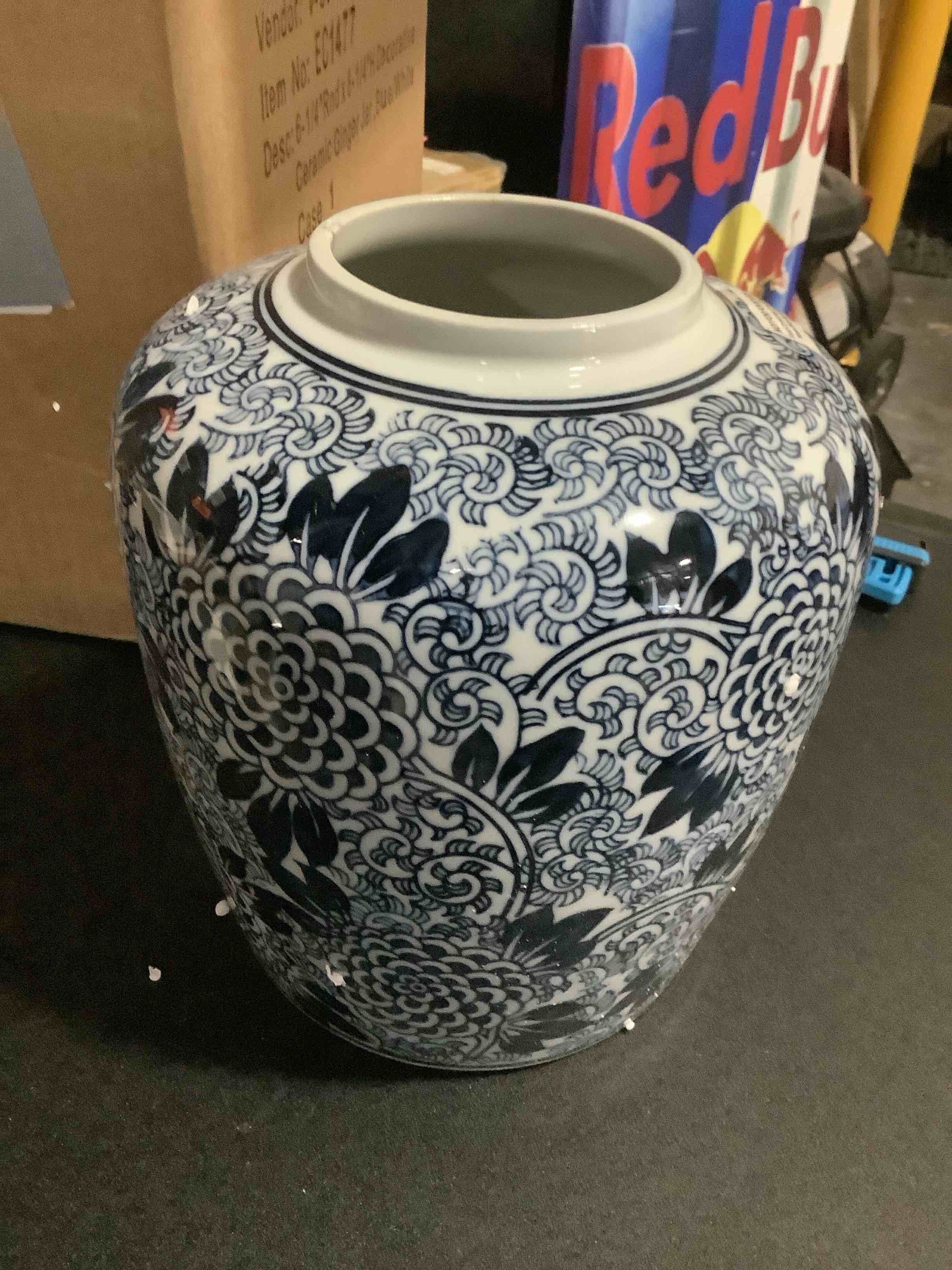 Condition photo showing New/Like New for Creative Co-Op Decorative Ceramic Lid, Blue and White Ginger Jar, Dahlia Flower