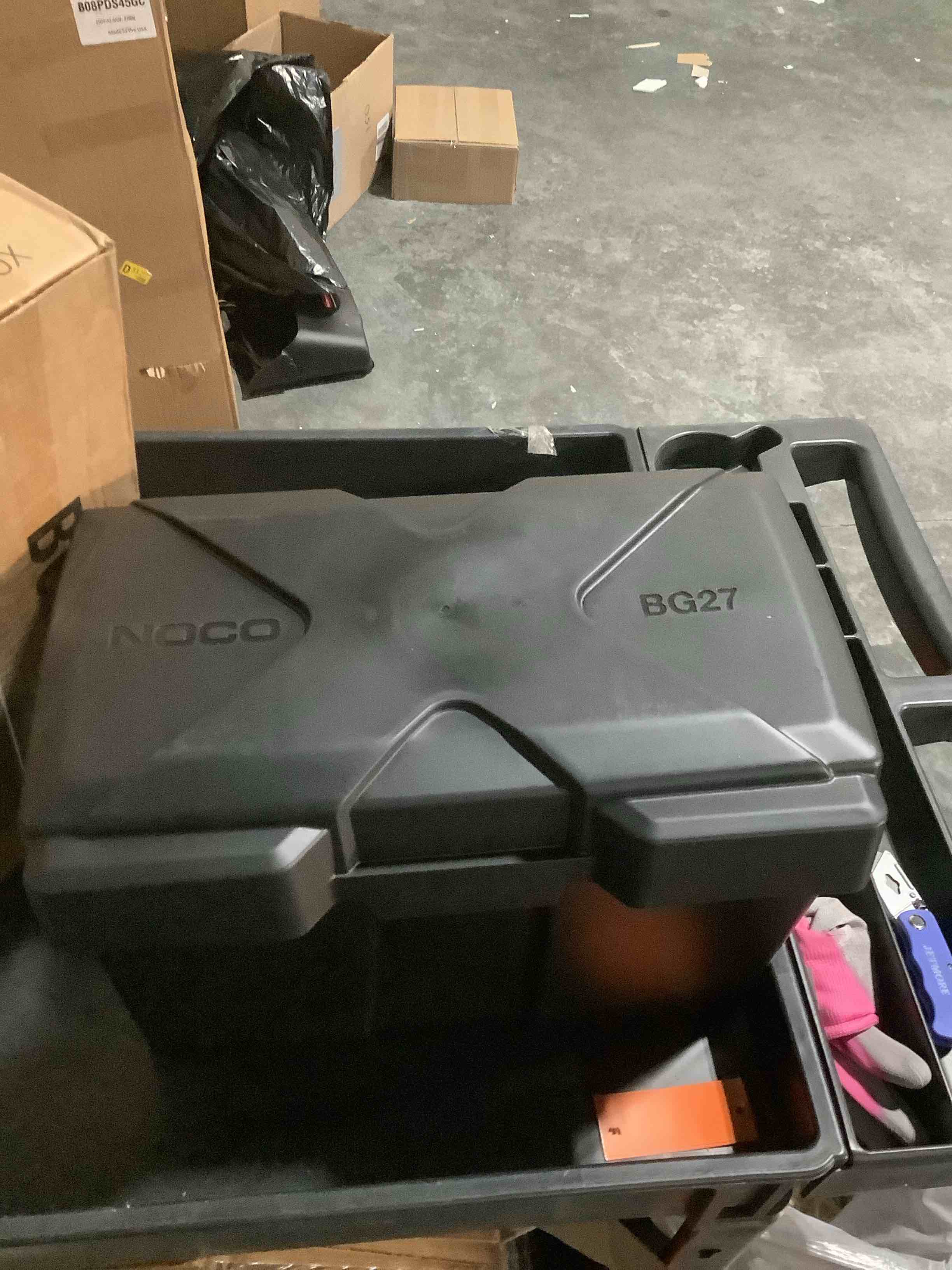 Condition photo showing Good Condition for NOCO Snap-Top BG24 Battery Box, Group 24 12V Battery Box for Marine, Automotive, RV, Boat, Camper and Travel Trailer Batteries