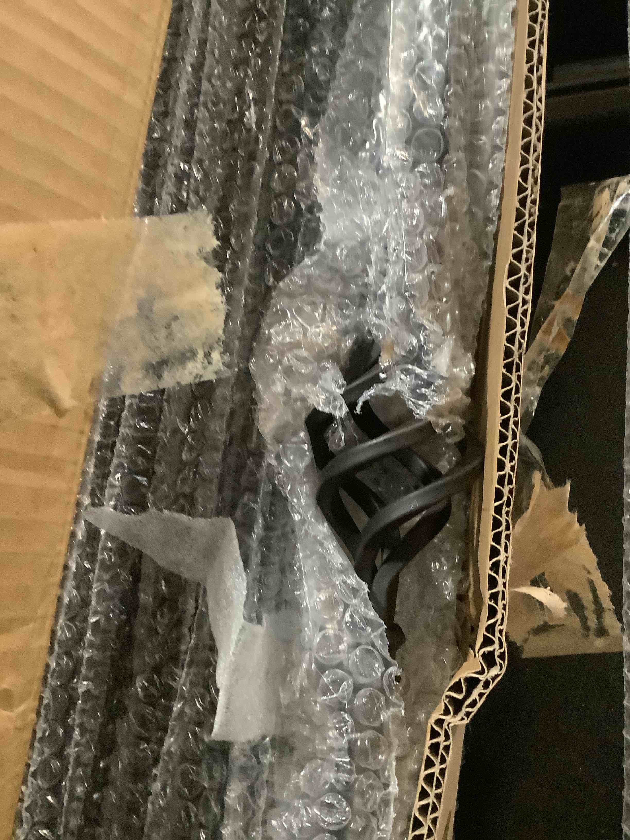 Condition photo showing Good Condition for 16-Pack Wrought Iron Balusters for Staircase, Hollow Single Basket with Double Twist 1/2" Square Metal Balusters with 32Pcs Baluster Swivel Shoes 16 pack Baluster