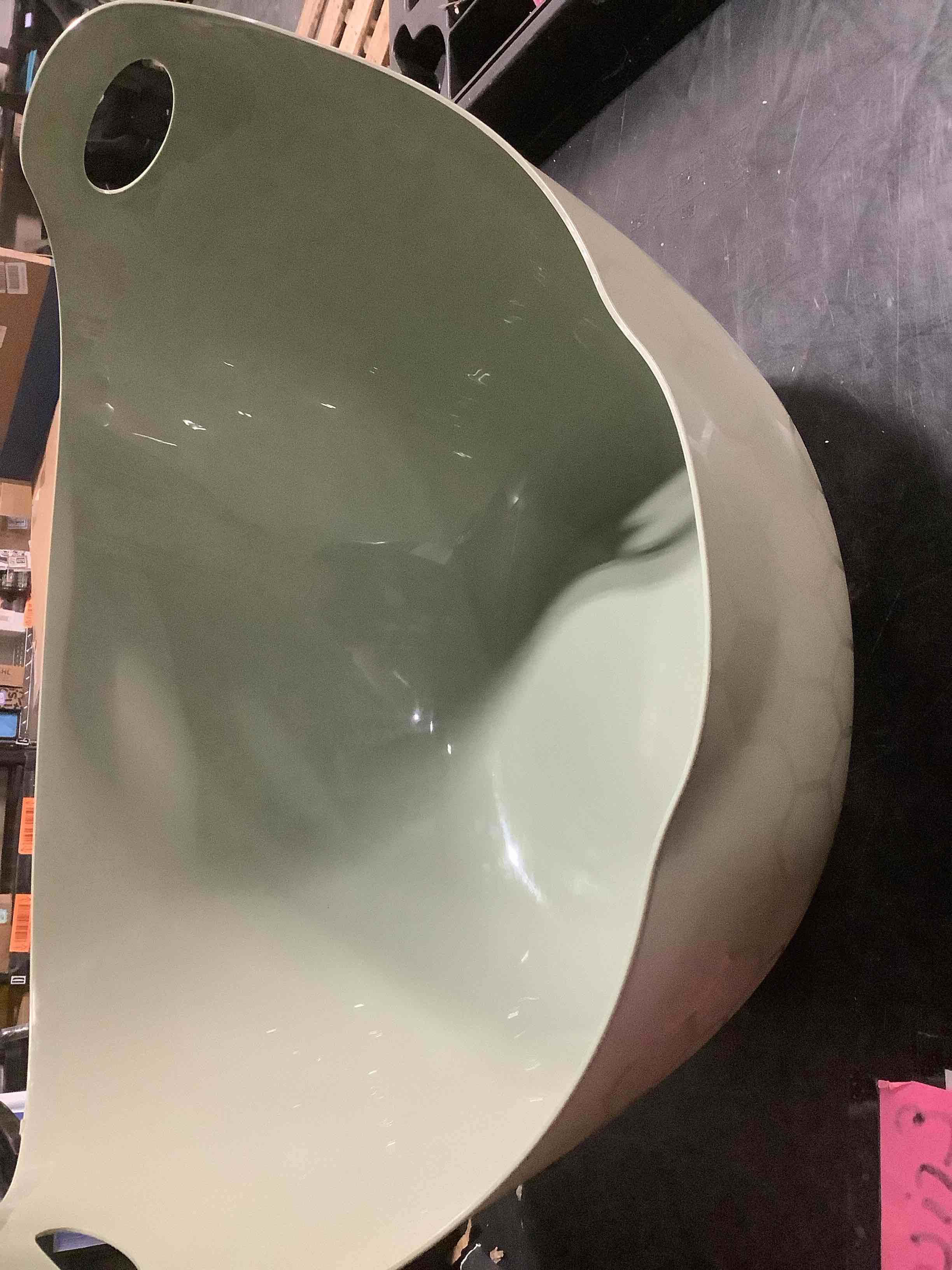 Condition photo showing Good Condition for IRIS USA Cat Litter Box with High Walls and Handles, Made with Flexible Plastic, Sage Green Large Sage Green
