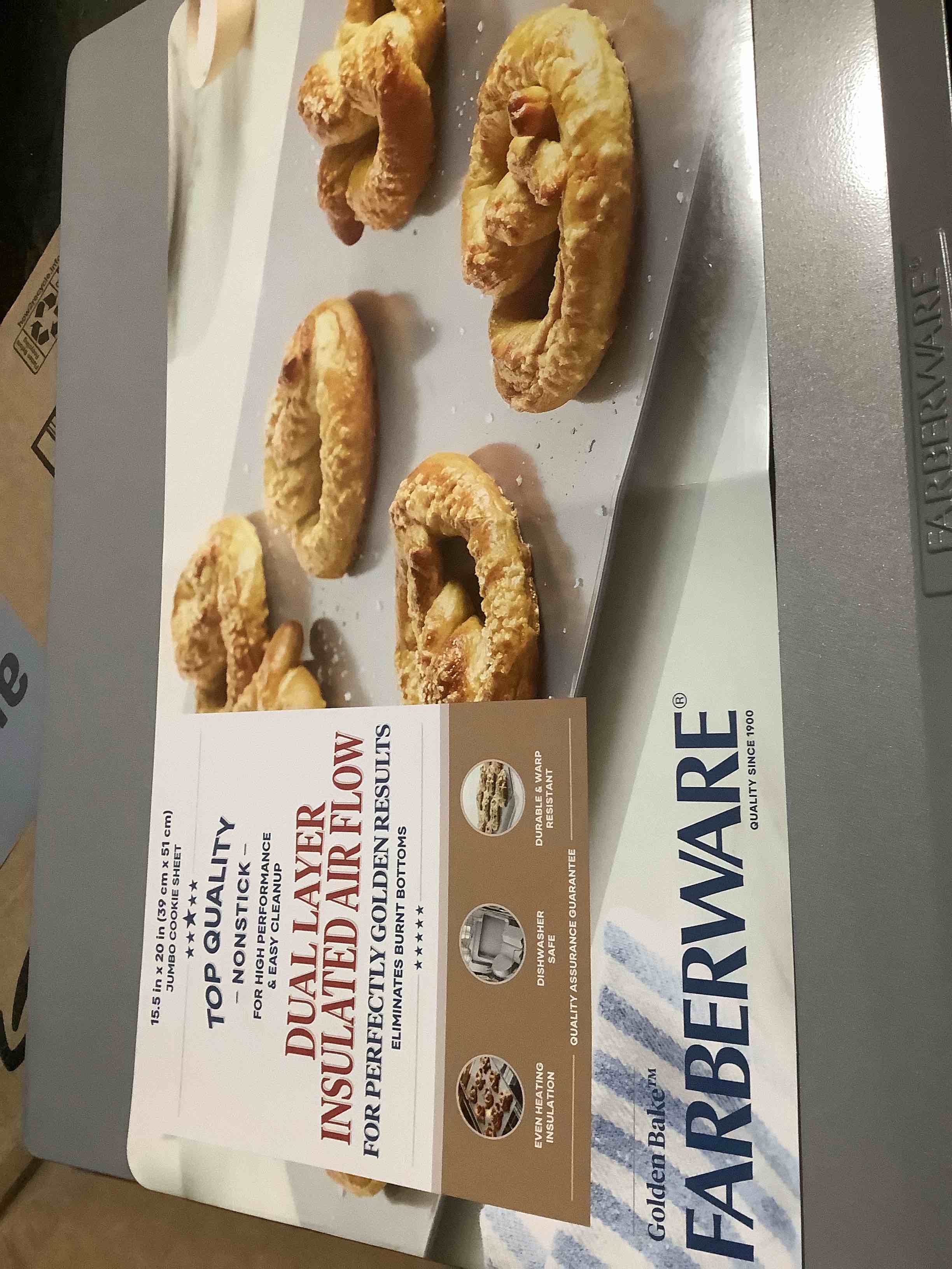 Condition photo showing Good Condition for Farberware Insulated Bakeware Nonstick Cookie Baking Sheet, 15.5" x 20", Light Gray