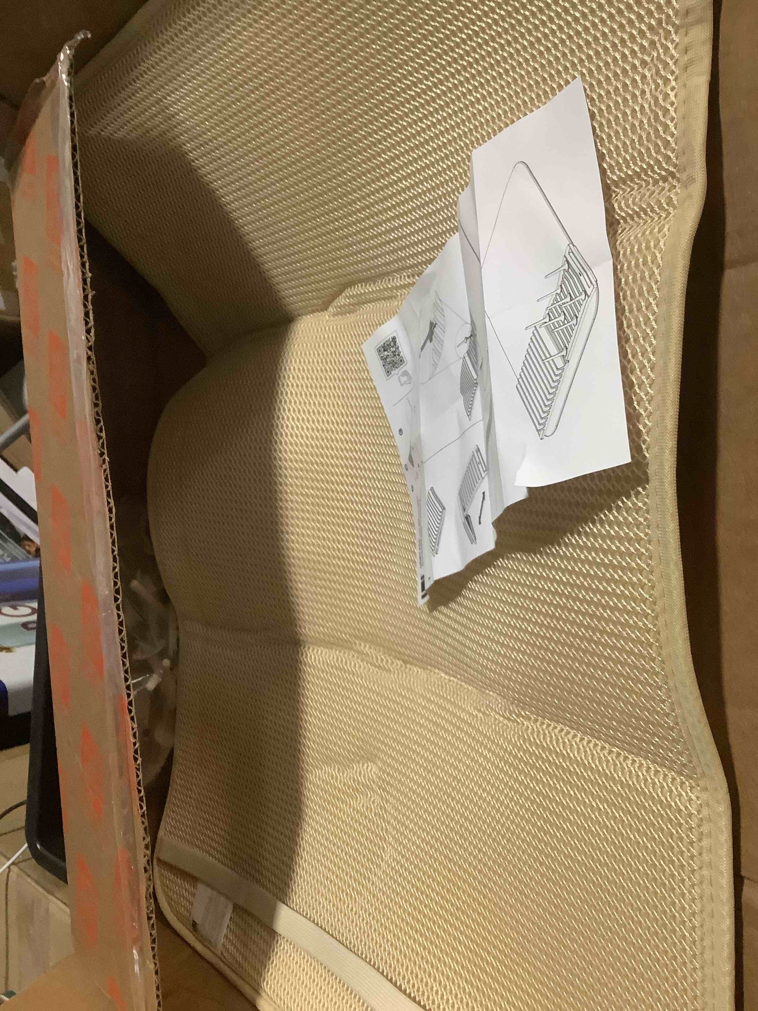 Condition photo showing Good Condition for Umbra Udry Dish Rack with Movable Pegs and Microfiber Drying Mat – Space-Saving Design Folds Up for Easy Storage, Basic Rack, Linen