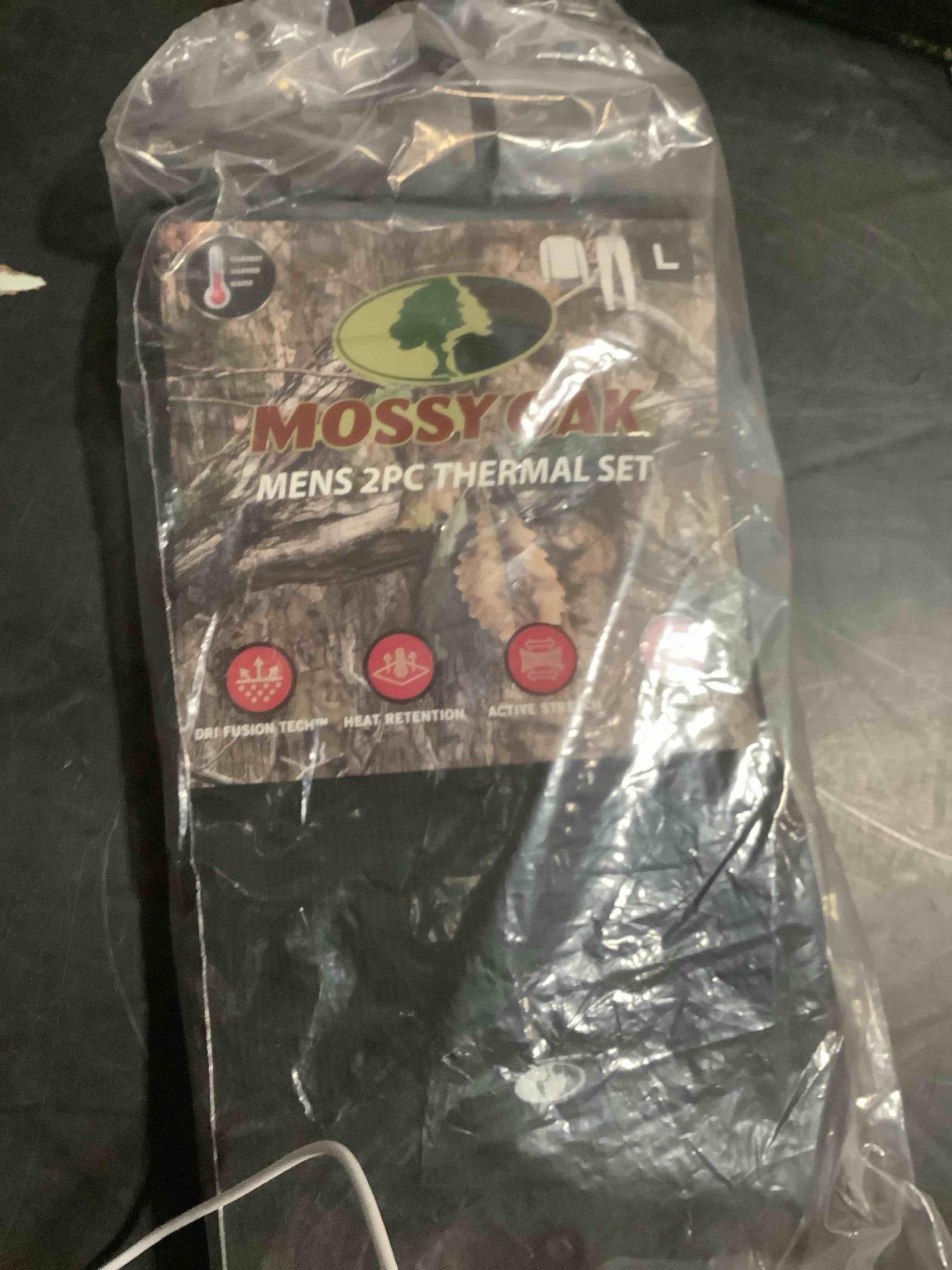 Condition photo showing Good Condition for Muezna Men's Thermal Top and Bottom Set Underwear Long Johns Base Layer with Soft Fleece Lined