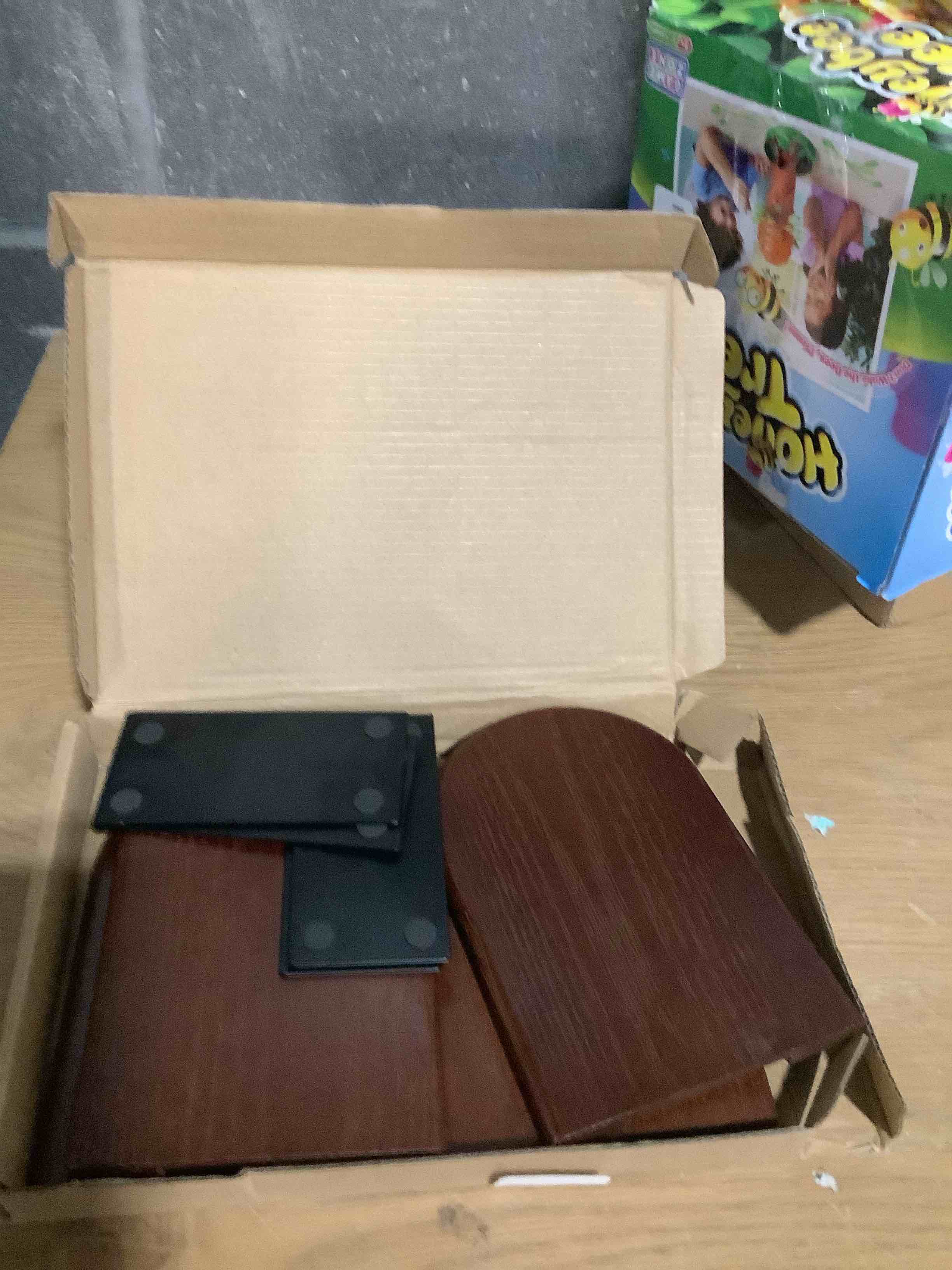 Condition photo showing Good Condition for 2Pairs Book Ends for Heavy Books, Wooden Bookends, Holds Heavy Books, Non-Skid, Perfect for Office Desk 2Pair Arch Blackwalnut