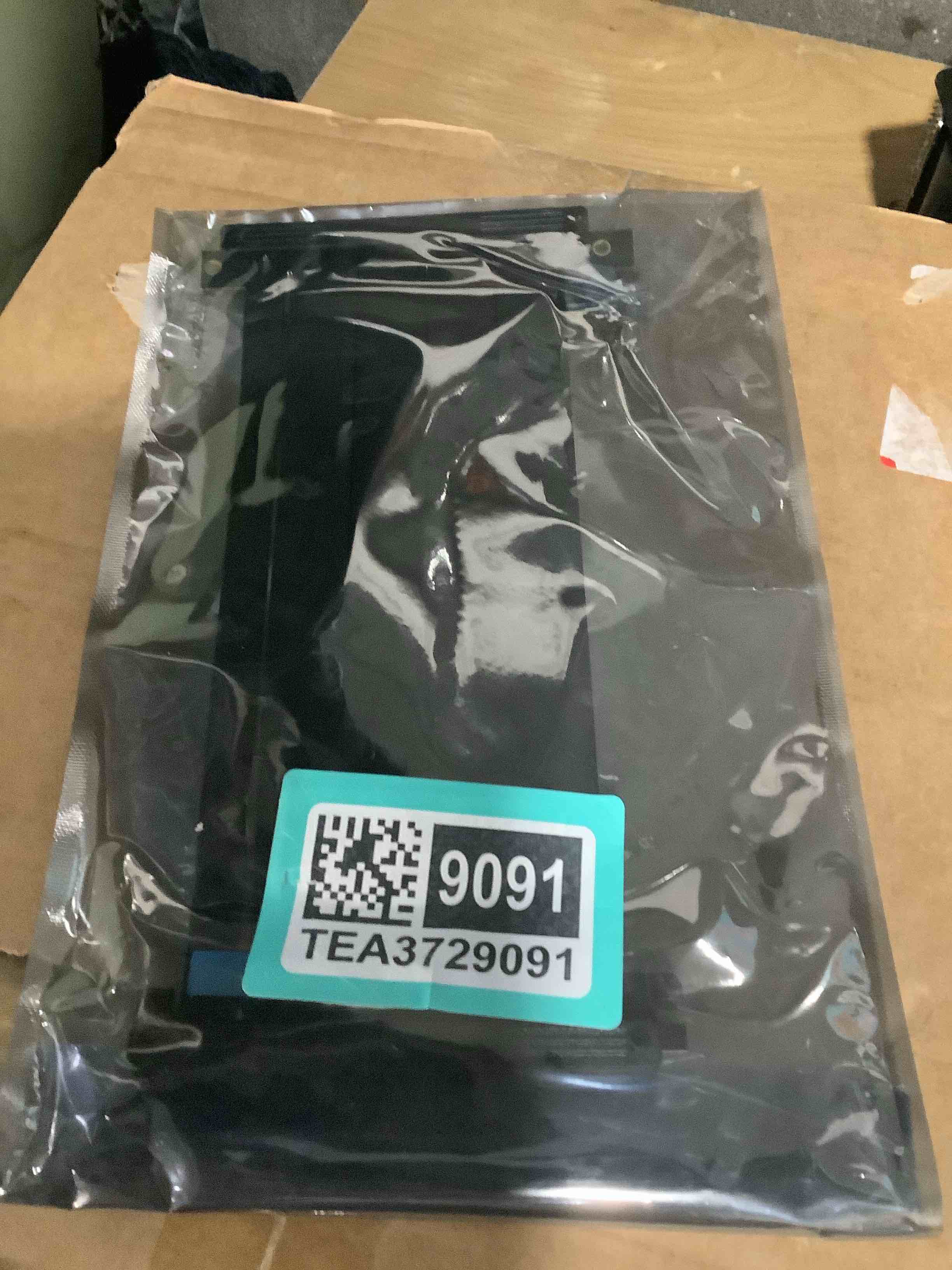 Condition photo showing New/Like New for Yosoo Health Gear Graphics Card Extension Cable D UAL Reverse Ultra PCIE4.0 X16 Riser Cable Shielded High Speed Vertical Mount