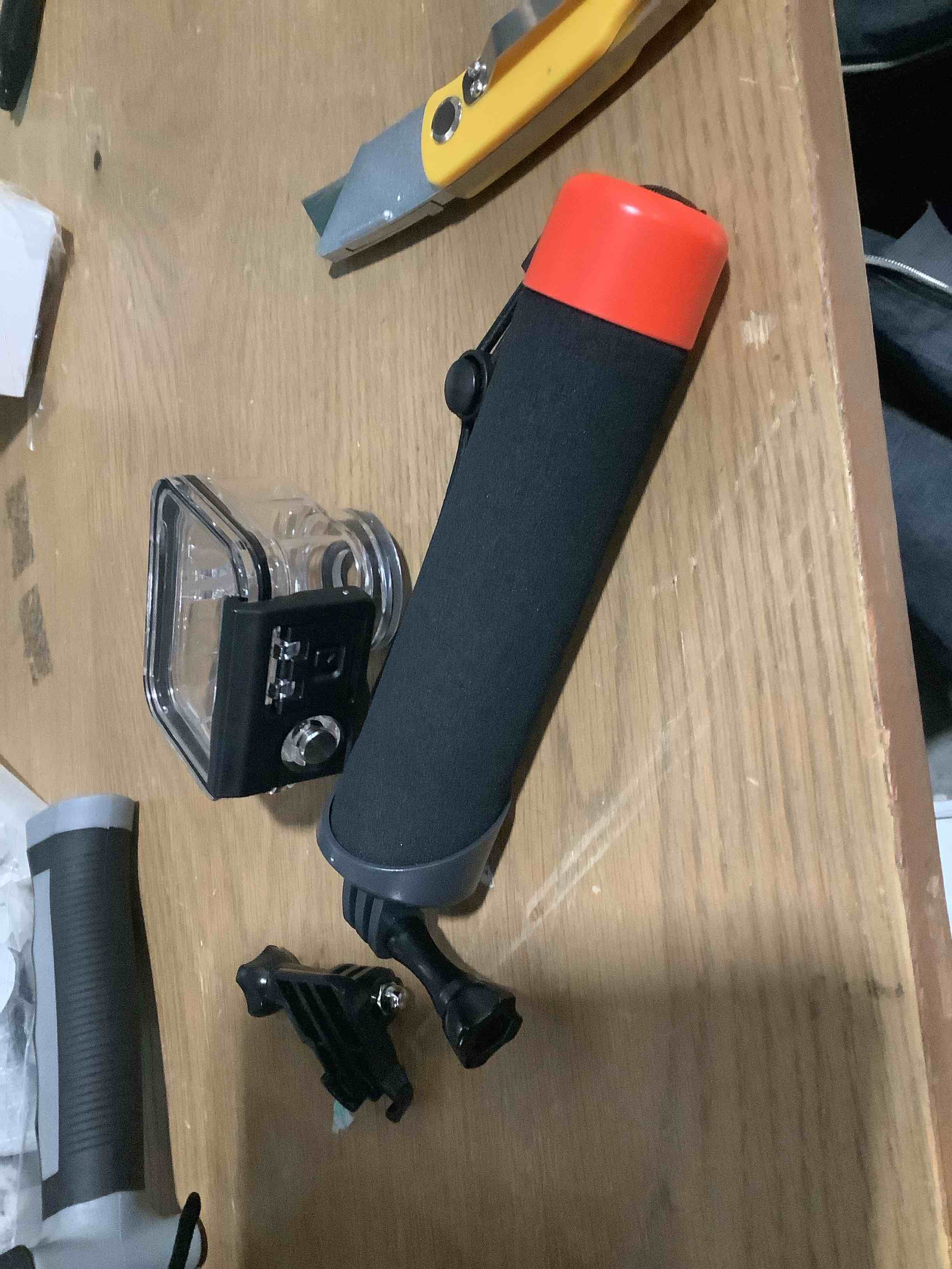 Condition photo showing Good Condition for LEWOTE Waterproof Case&Floating Hand Grip Compatible with Insta360 GO 3S, Protective Underwater Dive Housing Shell with Bracket Accessories