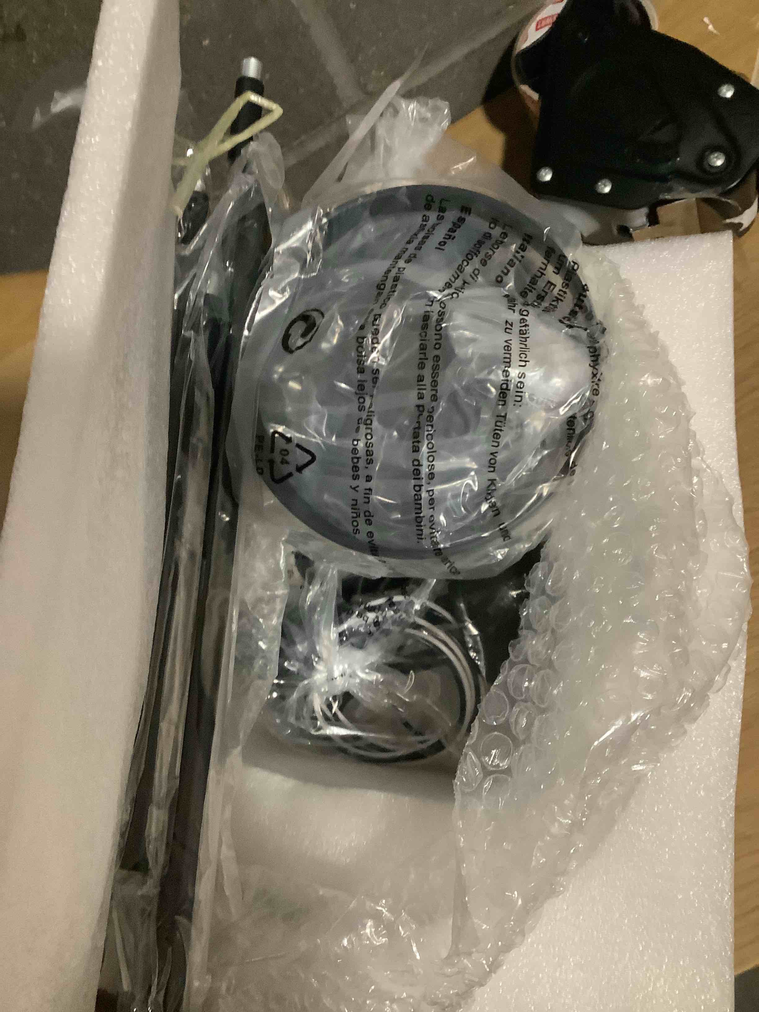 Condition photo showing Good Condition for Modern Pendant Lights Kitchen Island, Matte Black Pendant Light Fixtures with 10" Clear Hammered Glass Shade, Industrial Hanging Pendant Lights Fixture for Kitchen Island Dining Room Bedroom Entryway 1 Pack-Matte Black-10"(Easy to Install)