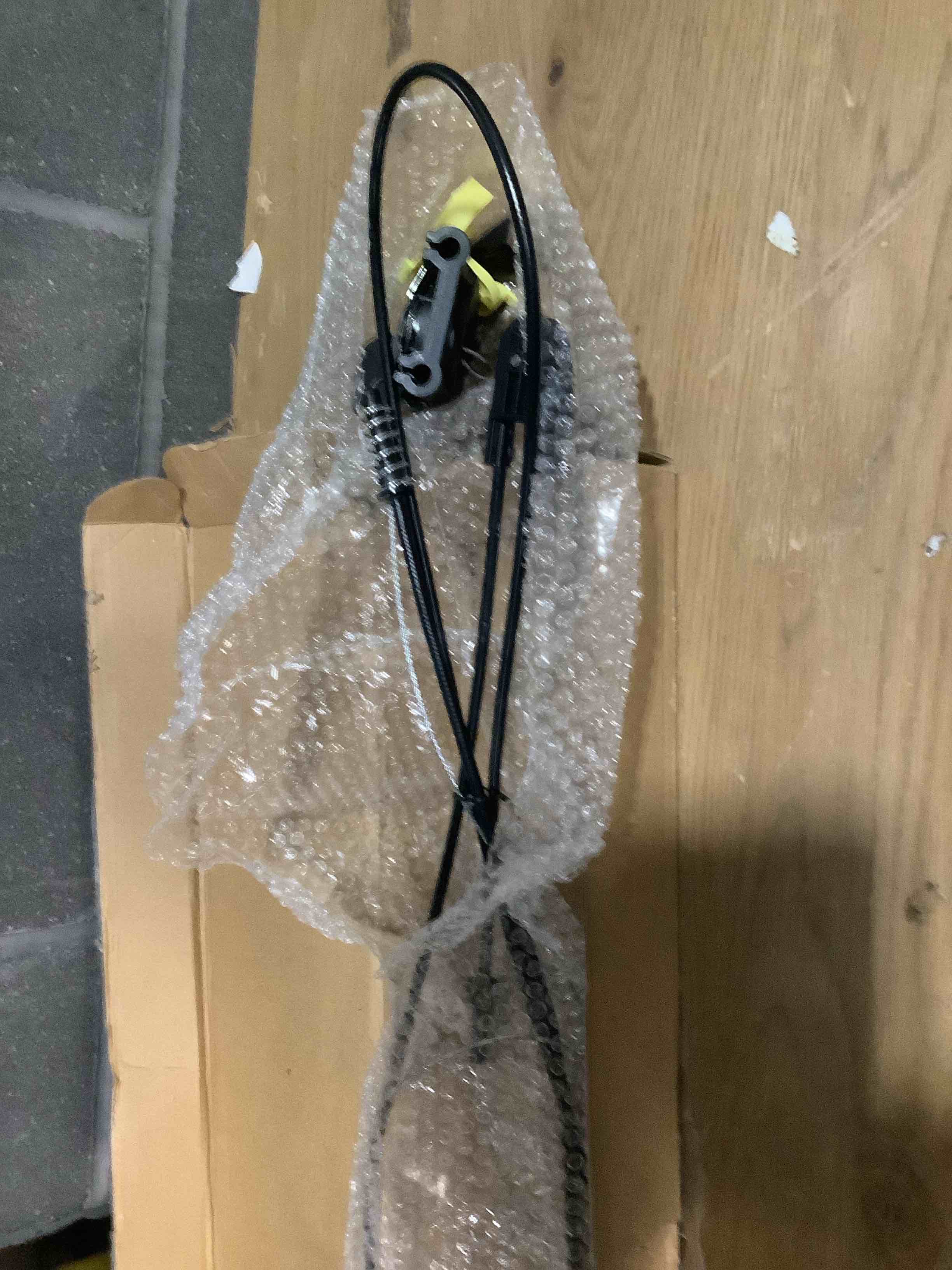 Condition photo showing Good Condition for 25980205 Rear Power Sliding Window Regulator Without Motor Compatible with 2007-2014 Chevrolet Silverado/GMC Sierra 2500 HD 3500 2007-2013 Chevrolet Silverado/GMC Sierra 1500