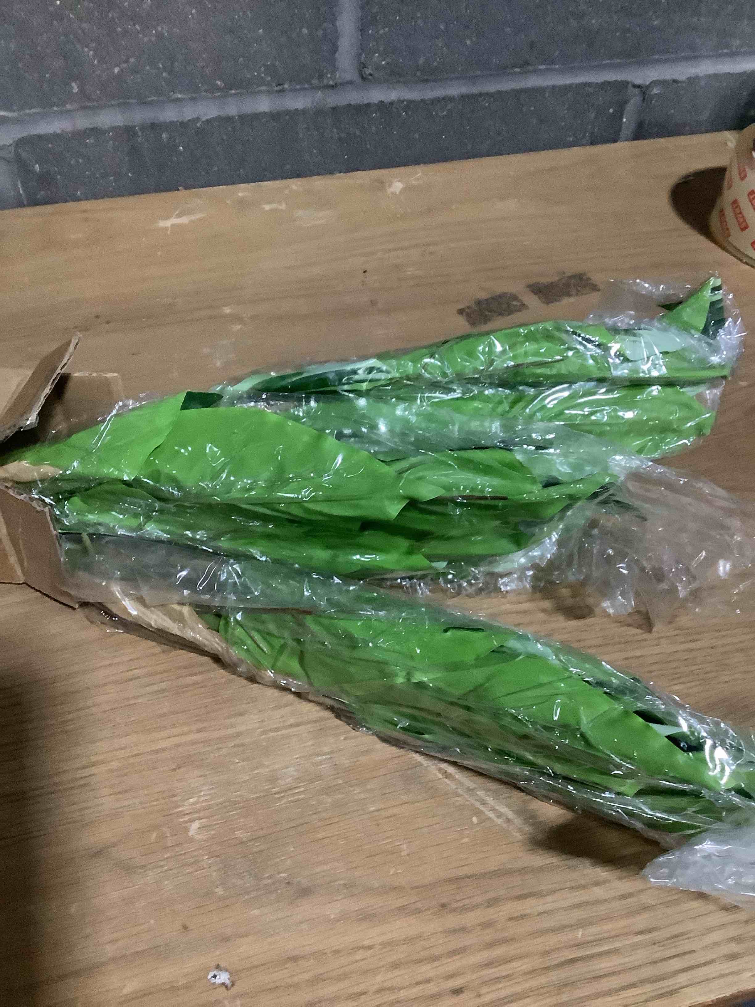 Condition photo showing Good Condition for 3PCS Artificial Tropical Green Plants – 15.75" Fake Hostas Outdoor Artificial Plants, UV Resistant, Faux Green Leaf Stems for Porch, Patio, Balcony, Garden Planter or Indoor Décor Green 3