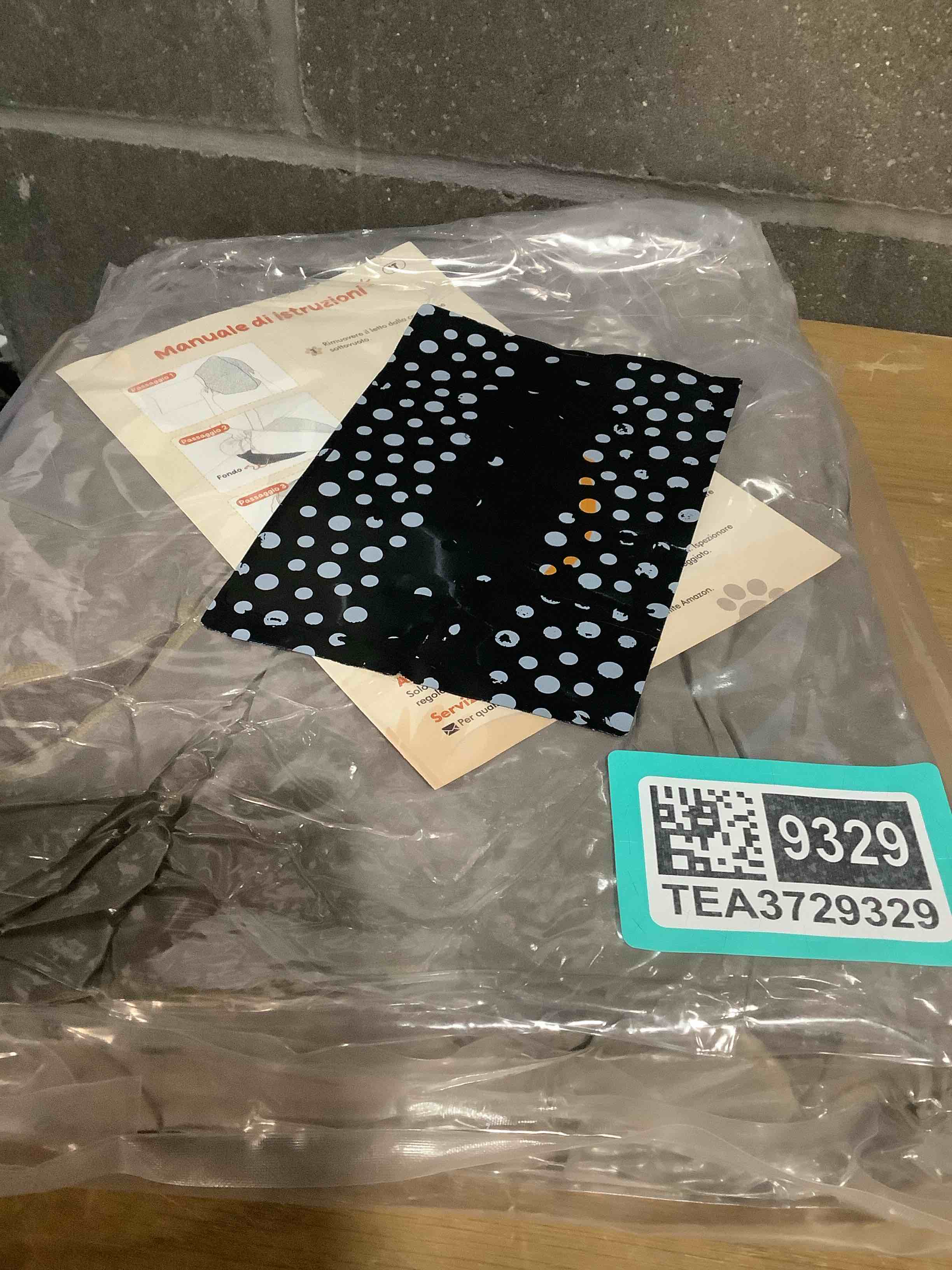 Condition photo showing New/Like New for JOEJOY Rectangle Dog Bed for Large Medium Small Dogs - Washable Orthopedic Sofa Bed, Soft Breathable Puppy & Pet Cuddler, Durable Calming Dog Bed with Anti-Slip Bottom, Multiple Sizes, Dark Brown M(25"x 21"x 8") Dark Brown