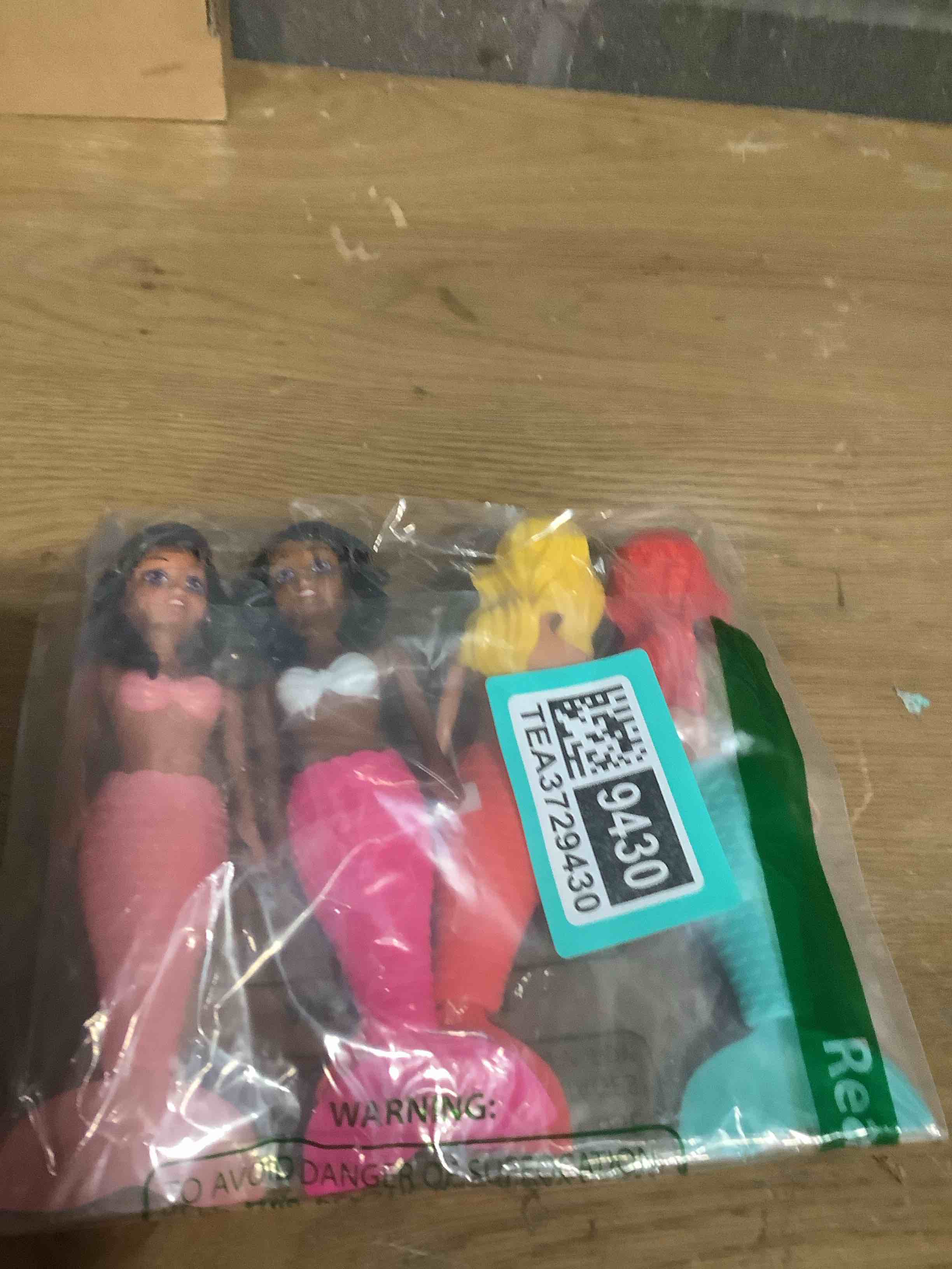 Condition photo showing Good Condition for Mermaid Bath Toys for Toddlers Kids Girls - Princess Wind Up Tail Flap Floating Water Bathtub Toys, Swimming Pool Bathing Time Fun (4 Pack)