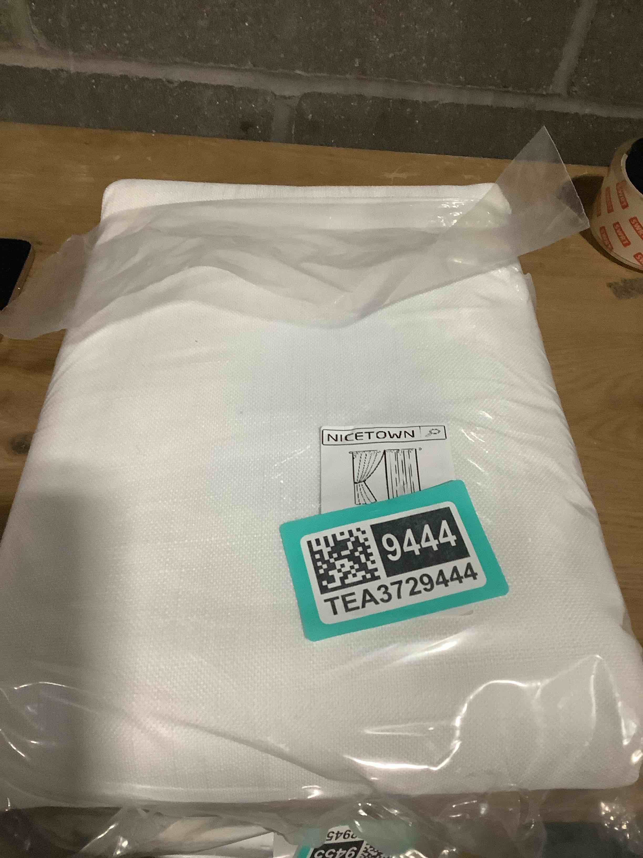 Condition photo showing Good Condition for NICETOWN Rod Pocket 100% Blackout Linen Curtains for Living Room with Thermal Insulated Liner, White, 52" Wide, Long Curtains 95" Long 2 Panels Set, Thermal Insulated Privacy Drapes for Bedroom White 52"W x 95"L (Pack of 2)