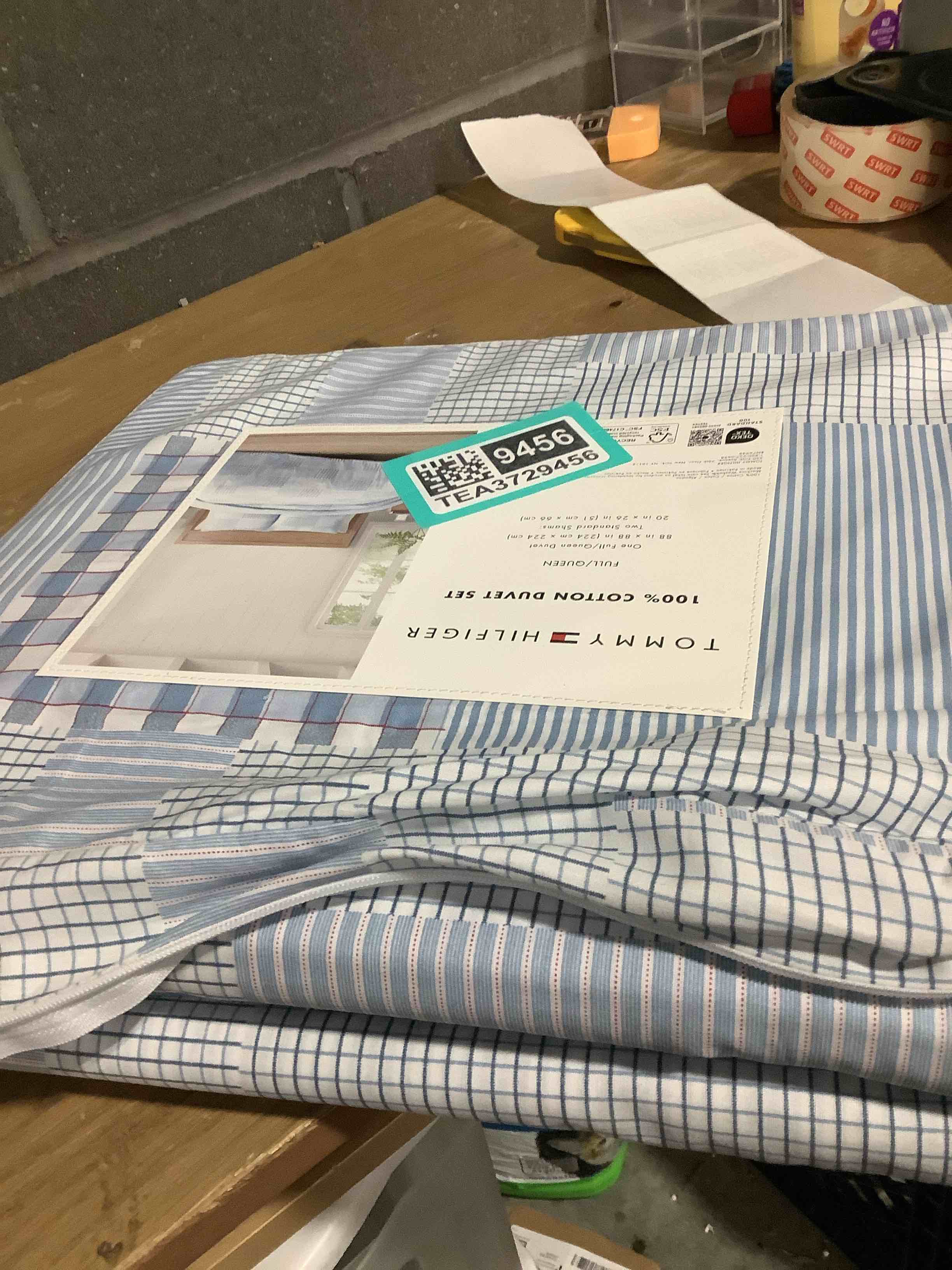 Condition photo showing Good Condition for Tommy Hilfiger - Full/Queen Duvet Cover Set, Cotton Textured Bedding with Matching Shams, Medium Weight Bed Set, Oeko-TEX Certified (Hamptons Patchwork Blue) Hamptons Patchwork Blue Full/Queen