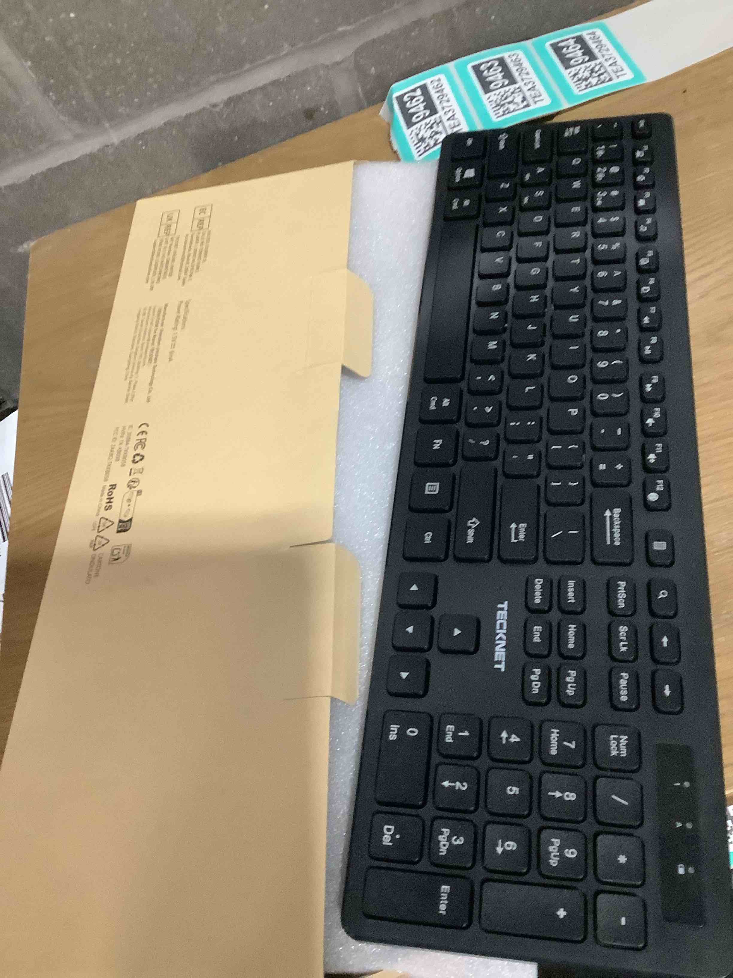 Condition photo showing Good Condition for TECKNET Wireless Keyboards 2.4G+Bluetooth for 3 Devices - Computer Keyboards for Win/Mac, Full Size PC Keyboard with Number Pad, Multi Device for Desktop, Laptop, MacBook, Long Battery Life, Black