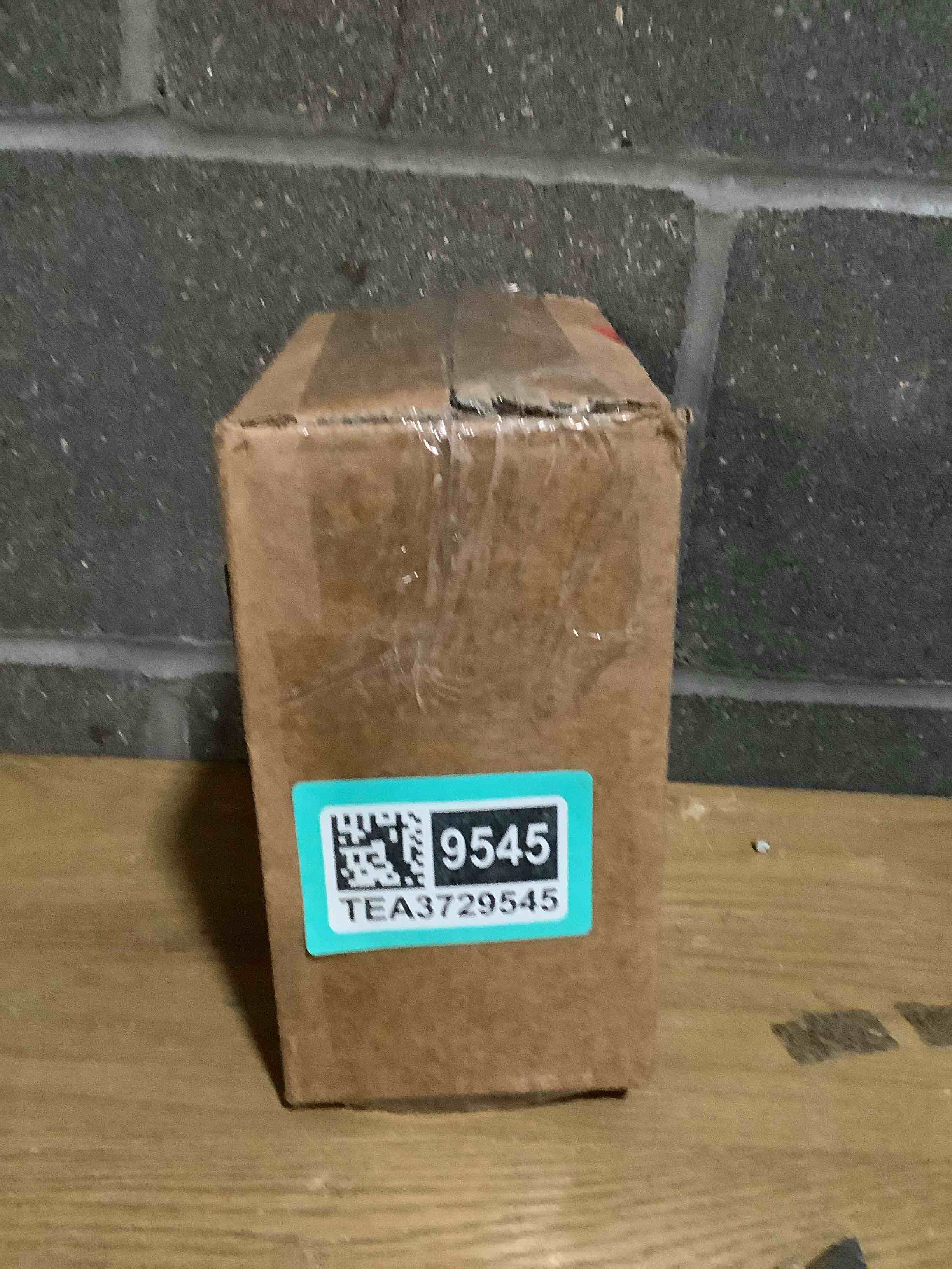 Condition photo showing New/Like New for Ball Regular Mouth 32-Ounces Mason Jar with Lids and Bands, Clear,(Pack Of 2)