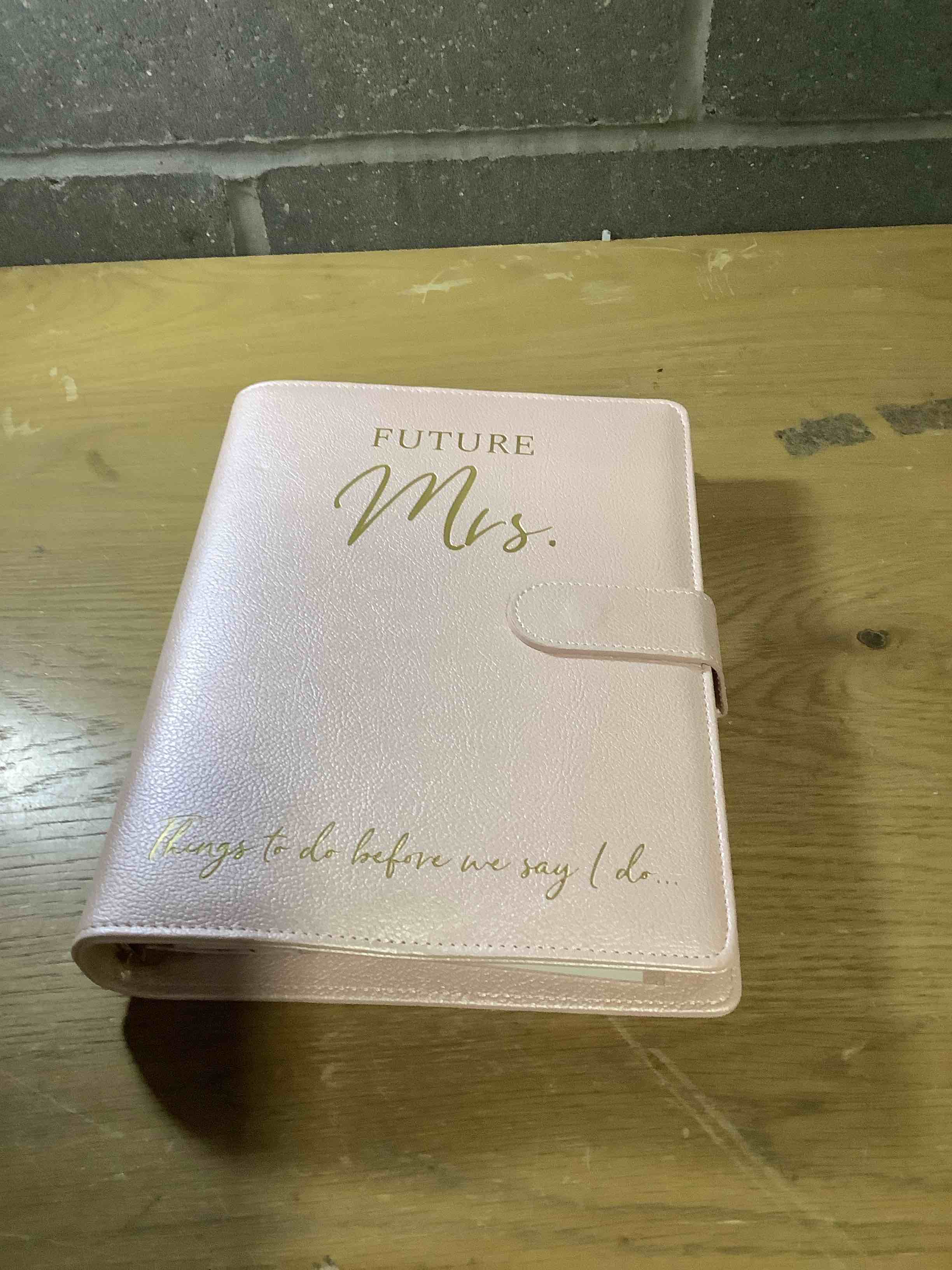 Condition photo showing New/Like New for Wedding Planner Book and Organizer for The Bride – Pink Faux-Leather Wedding Planning Book with Gold Foil I Bride to Be Gifts For Her I Engagement Gifts for Women I Future Mrs Wedding Planner Binder Checklist