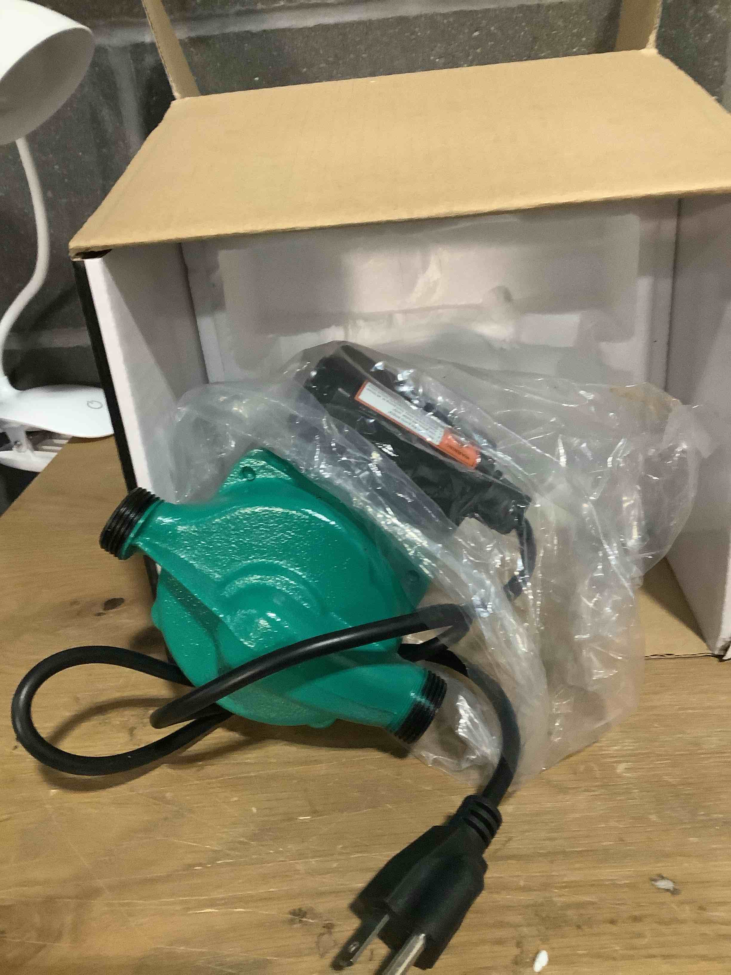 Condition photo showing Good Condition for BACOENG 3/4 inch NPT Hot Water Circulation Pump for Floor Heating & Recirculating System w/Connectors Green-Thread-Iron