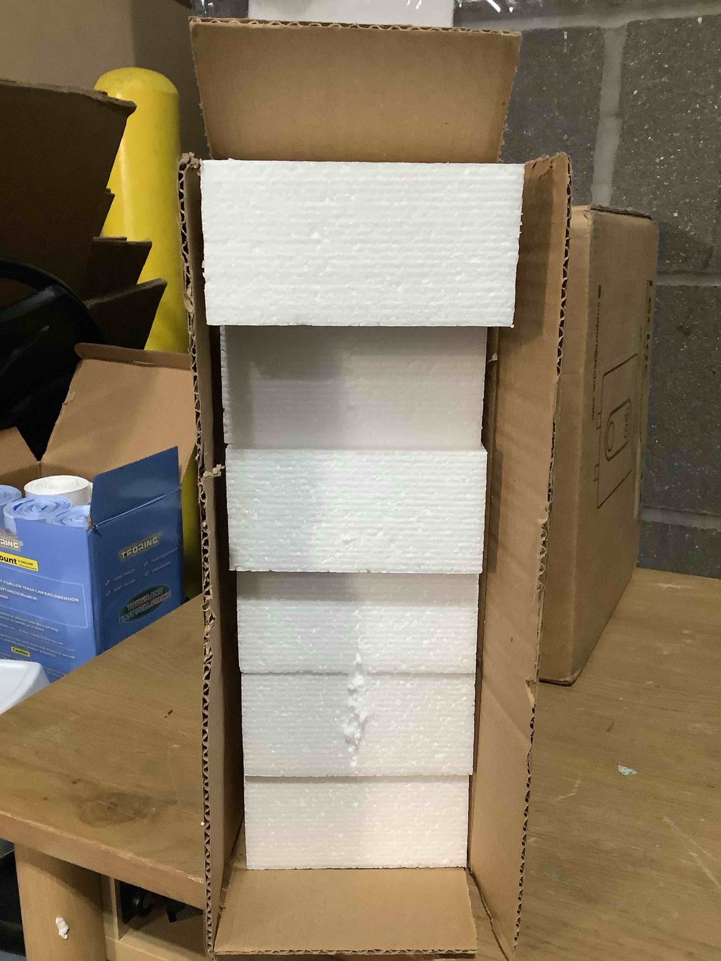 Condition photo showing Good Condition for Juvale Flower Foam Craft Blocks - White 6-Pack, 8 x 4 x 2 in - Blocks for Flower Arrangements, Packing Foam and DIY Craft Supply