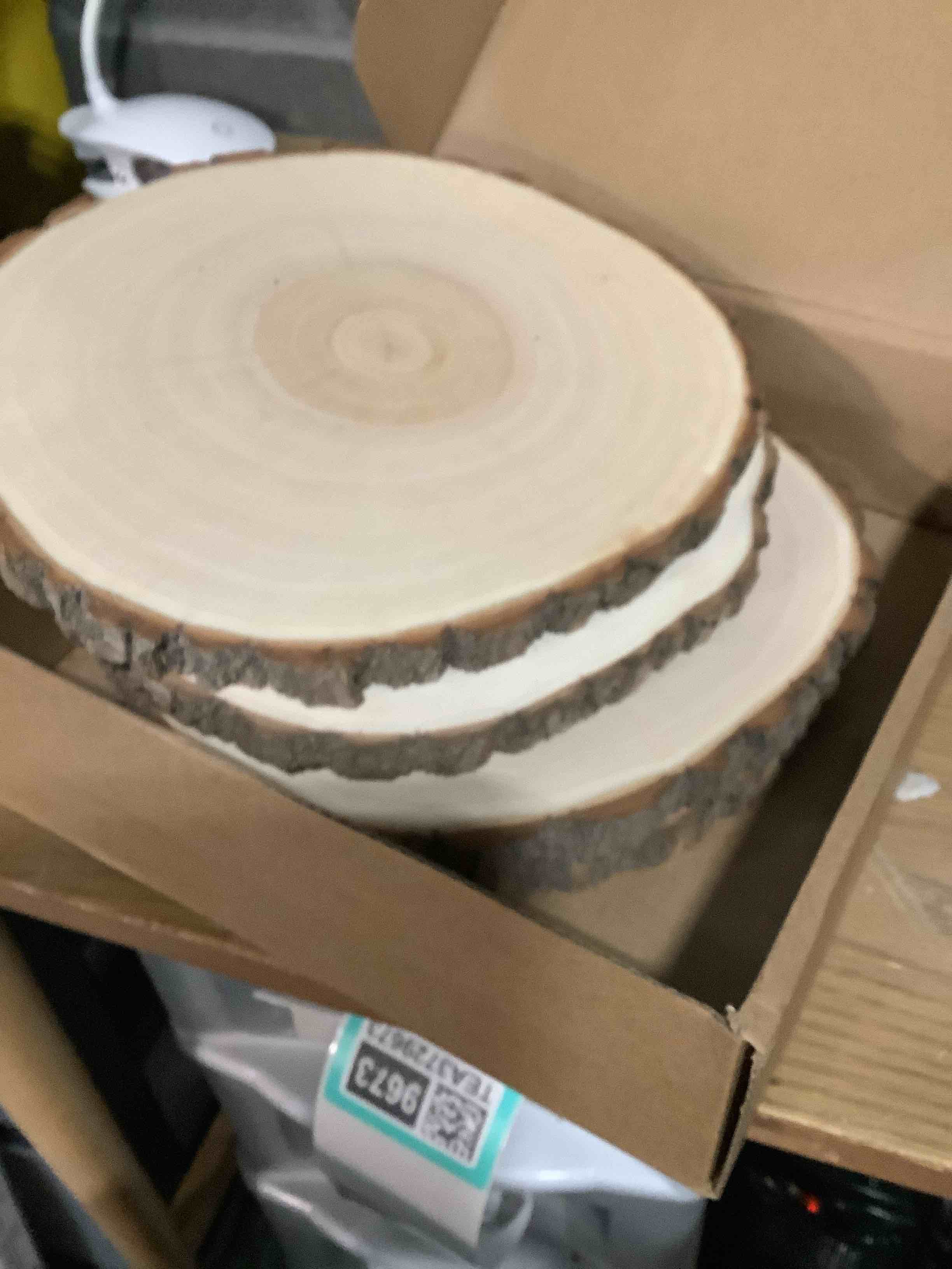 Condition photo showing New/Like New for 4 Pack 9 Inch Wood Slices for Centerpieces,Natural Unfinished Round Large Wood Ornaments for Crafts,Rustic Wooden Circles & Slabs for Wedding Centerpieces,Christmas Table Decor DIY Painting Crafts 4PCS(9 In)