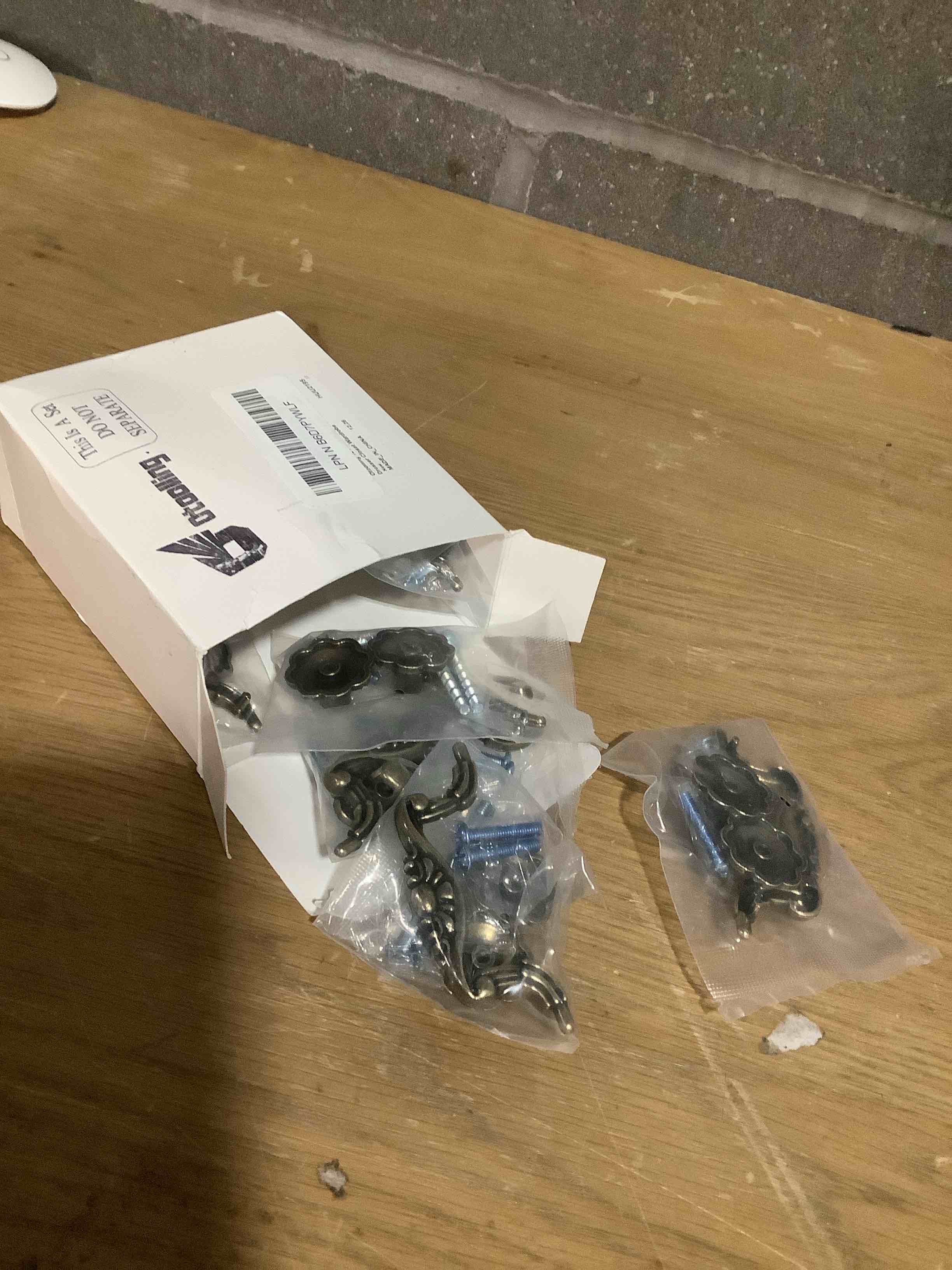 Condition photo showing New/Like New for 12 Pcs 3" Bail Handle Drop Pulls and 1.33" Vintage Flower Shape Cabinet Drawer Knobs Antique Bronze Cabinet Pull Handles with Screws for Drawer Dresser Closet Wardrobe