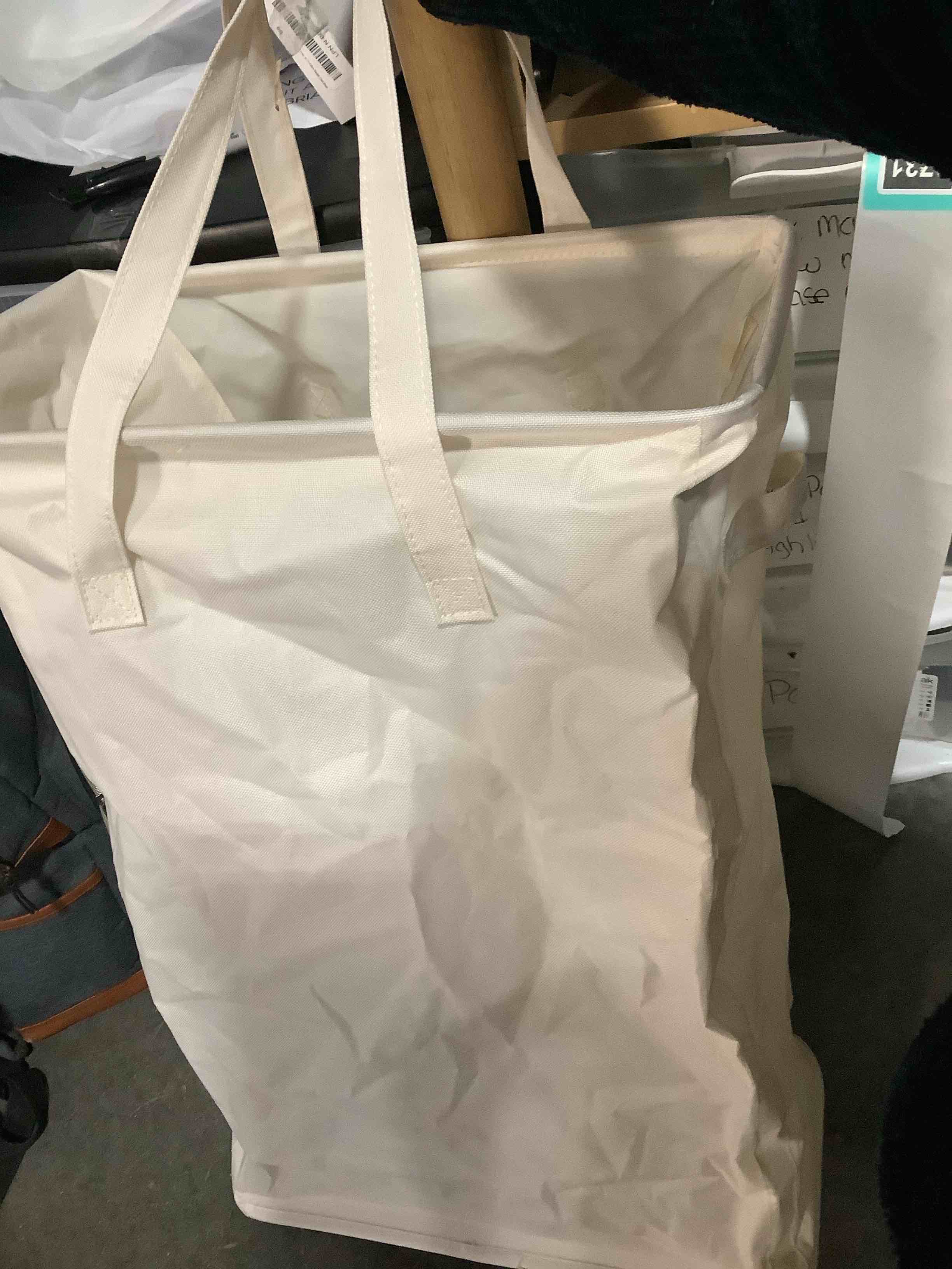 Condition photo showing Good Condition for WOWLIVE 140L Double Laundry Hamper with Lid and Removable Laundry Bags, Large Dirty Clothes Hamper 2 section Collapsible Laundry Basket Dorm Room Storage for Bedroom, Bathroom, College,Beige 140L (23.6x 13.8x 25.6 Inches) Beige