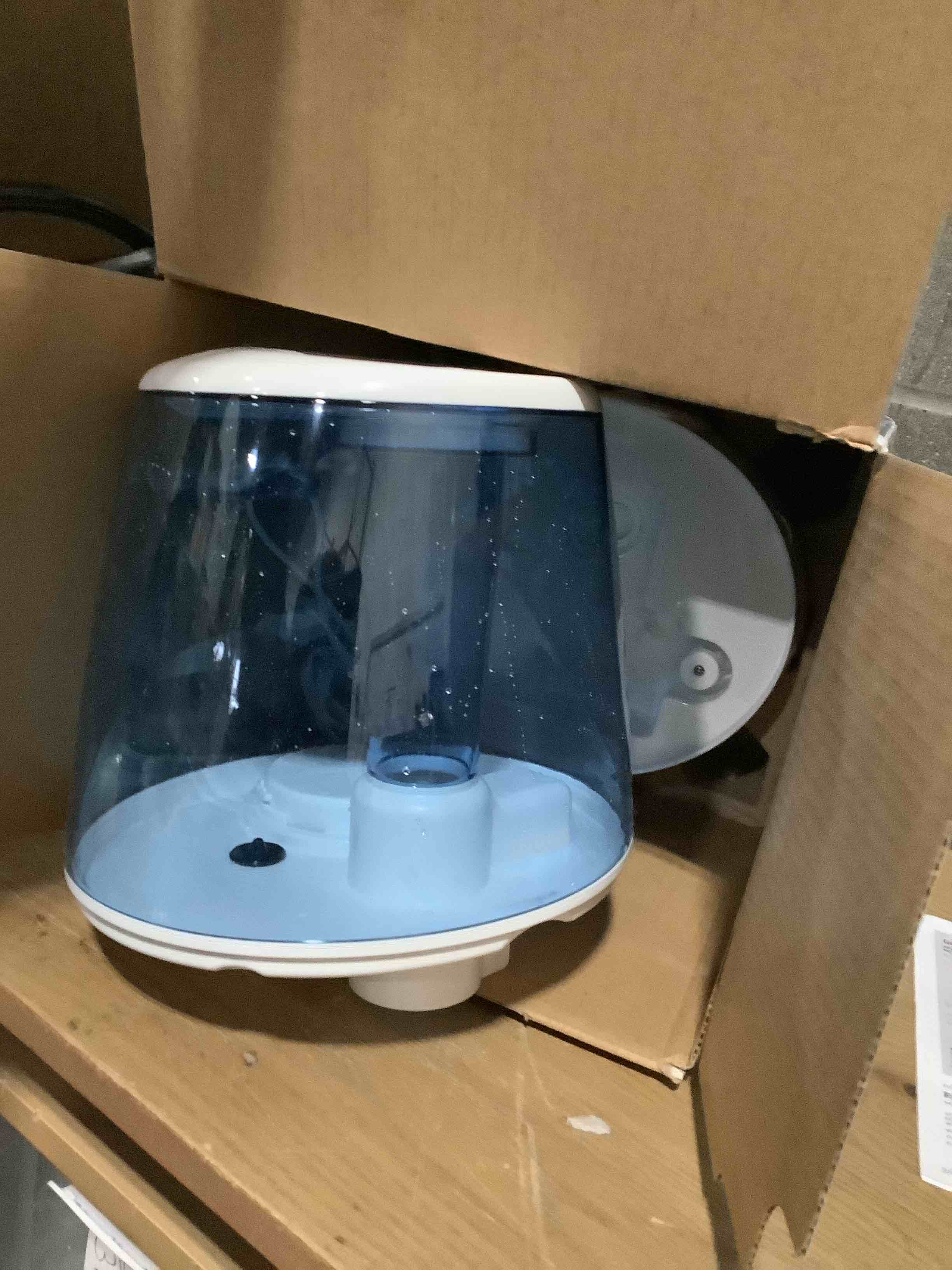 Condition photo showing Good Condition for Vicks Filter-Free Ultrasonic Humidifier, Recommended by Pediatricians*, 1.2 Gal Ultrasonic Cool Mist Humidifiers for Bedrooms & Kids Rooms, Works with Vicks VapoPads