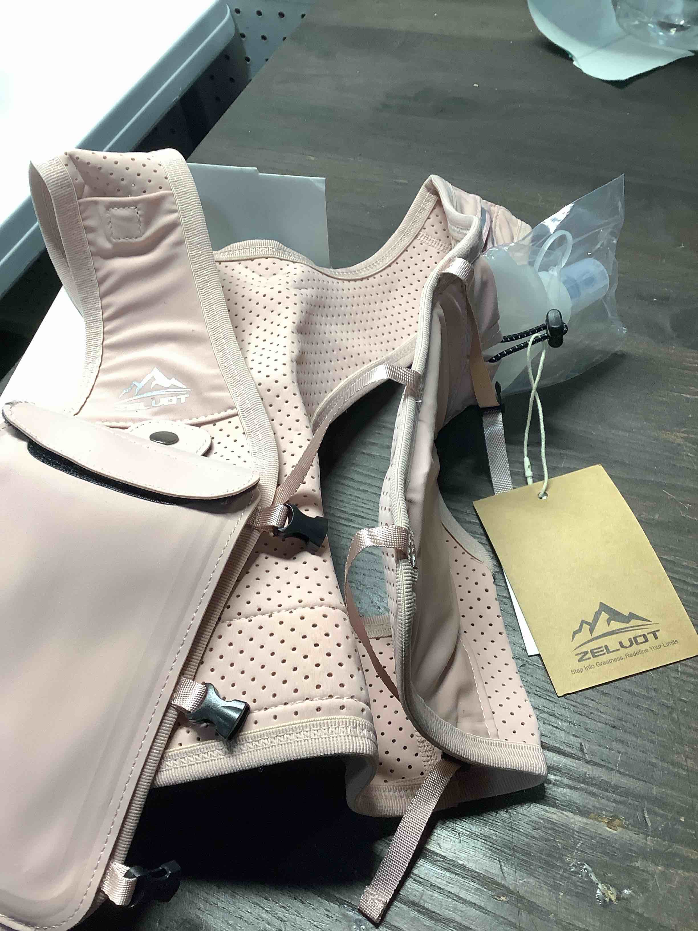 Condition photo showing Good Condition for Running Vest for Women Men, USA Original Patent, Adjustable Chest Straps Running Hydration Vest with 500ml Soft Flask, Lightweight Reflective Hydration Backpack for Marathon X-Small-Small Pink