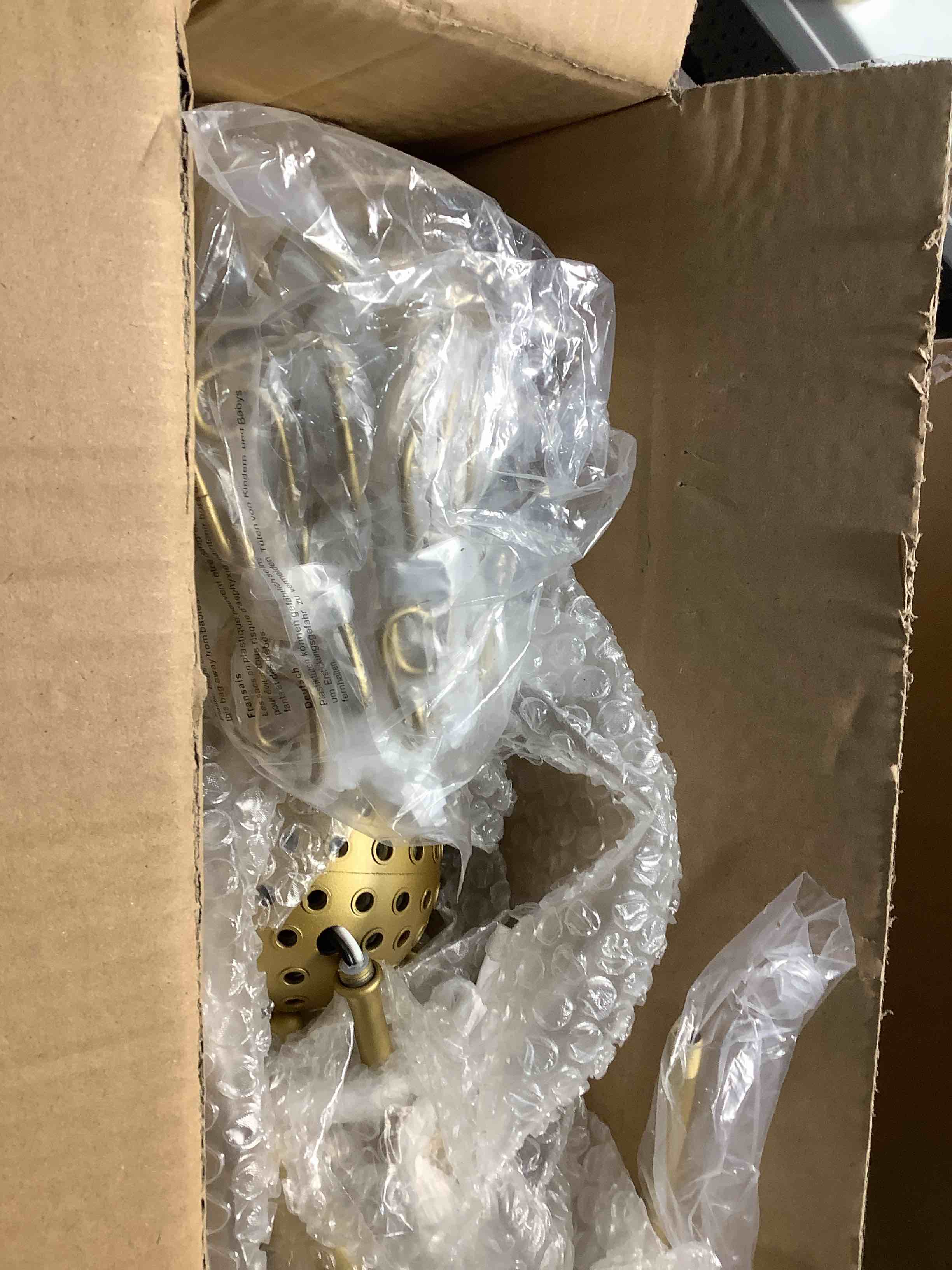 Condition photo showing Good Condition for 24.41" Modern Golden Sputnik Chandelier Mid Century Modern Luxury Starburst Chandelier Light Fixture Solid Metal Firework Gold Chandelier for Dining Room, Kitchen, Bedroom, Liviing Room 24.21“ Gold