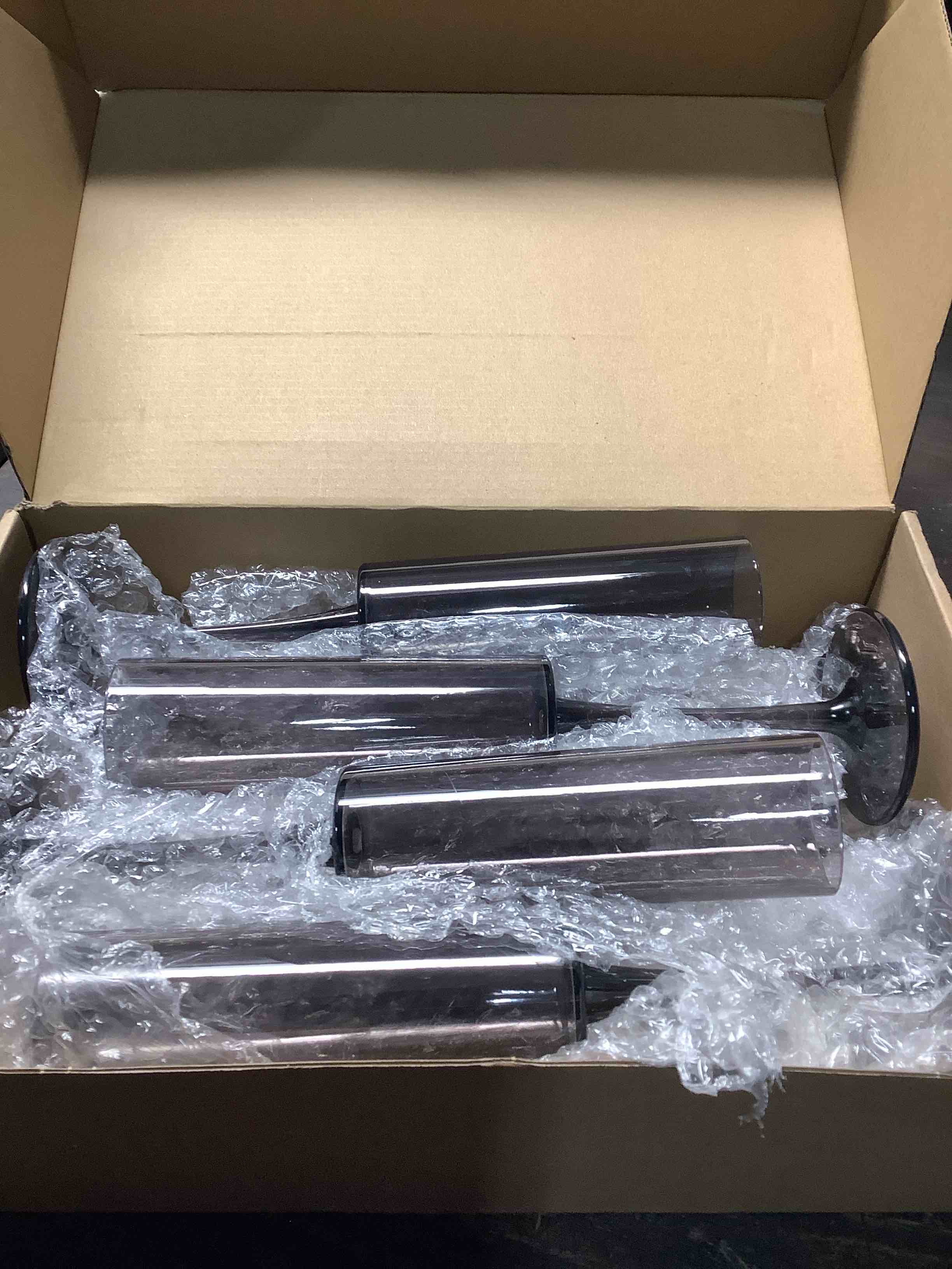 Condition photo showing Good Condition for Champagne Flutes Goblets Plastic Acrylic Wine Toasting Goblets Crystal Disposable Cocktail Cups Drinkware Reusable For Christmas Party Wedding Birthday Anniversary(Black,8 Pieces) Black 8