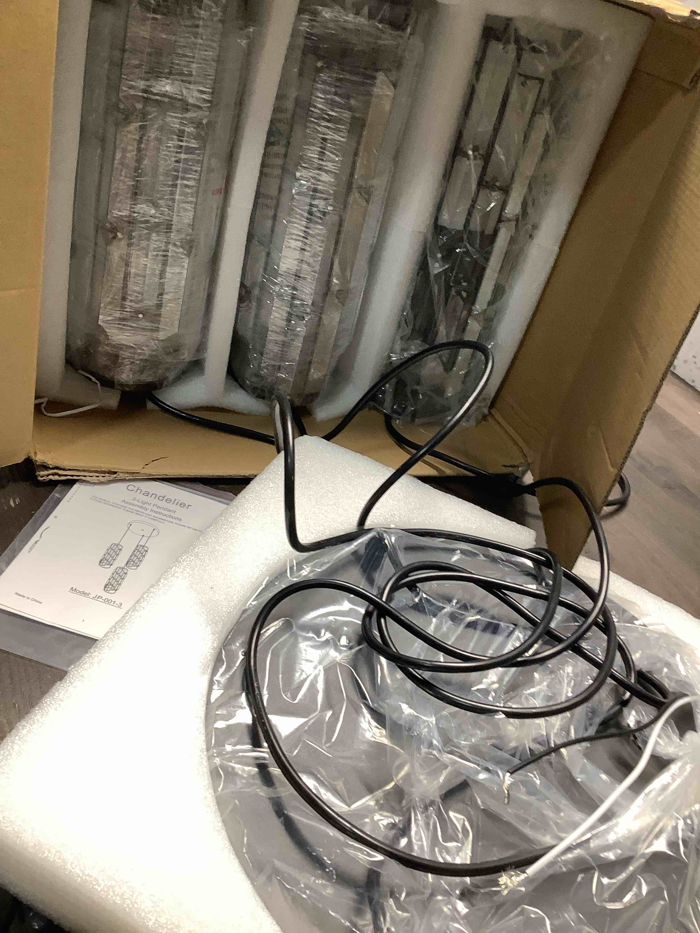 Condition photo showing Good Condition for LMQNINE 3 Light Black Pendant Lighting Modern Pendant Light, Mini Crystal Chandeliers,Adjustable Pendant Light Fixture for Kitchen Island Dinning Room Bedroom (Black 3-Light)